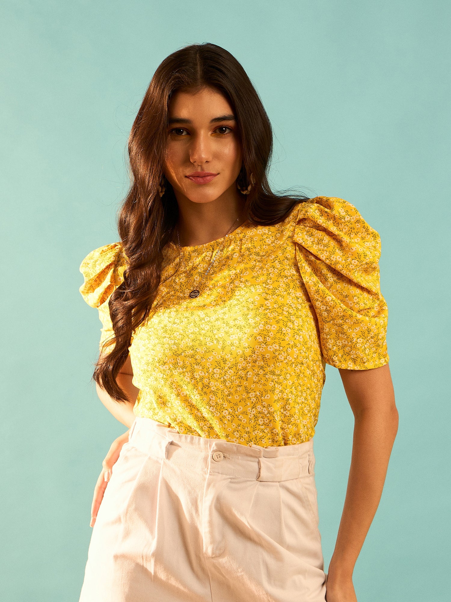 Women Yellow White Floral Printed Round Neck Puff Sleeves Back