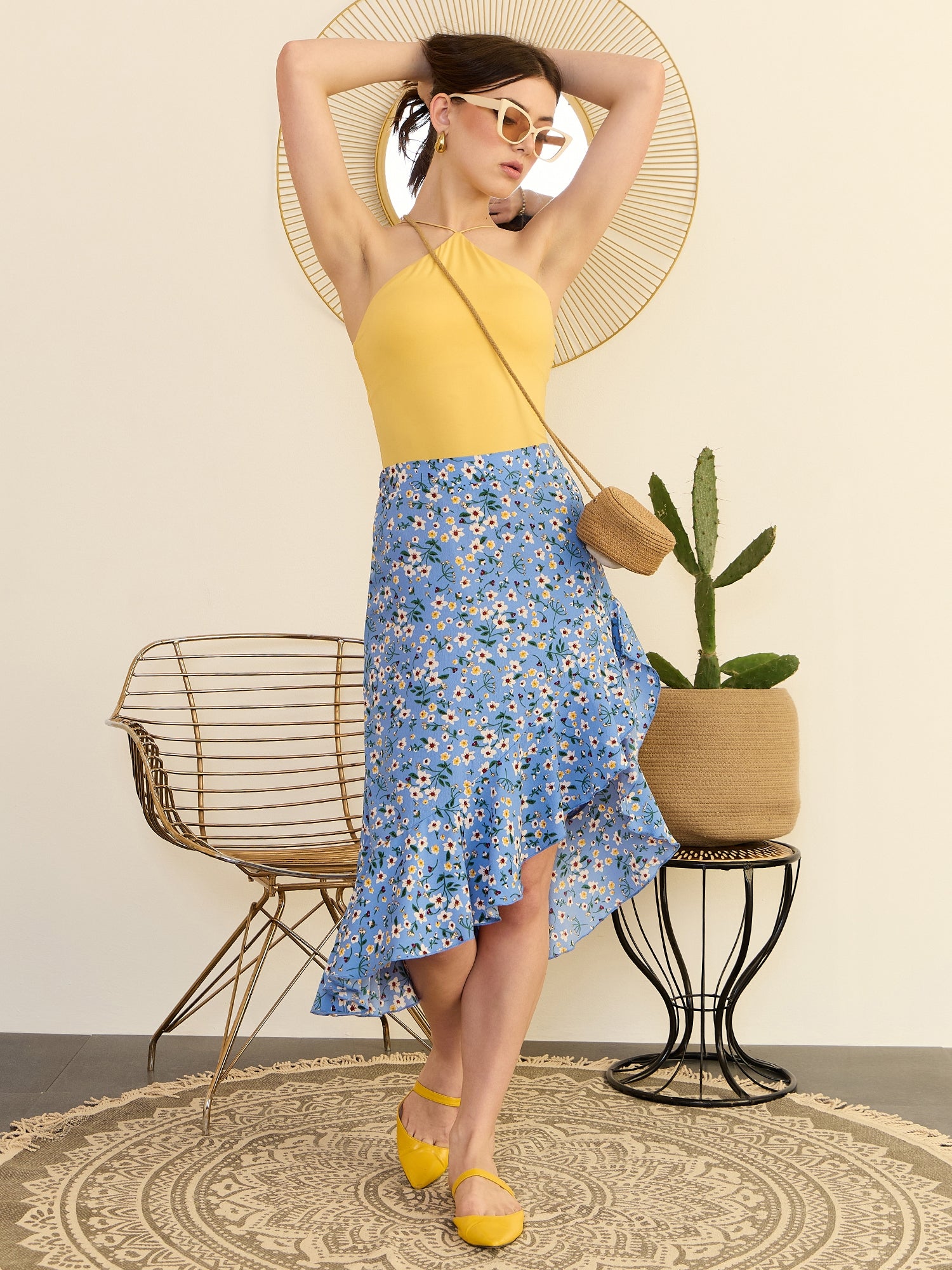 Women Blue White Floral Printed High-Rise Waist Slip-On