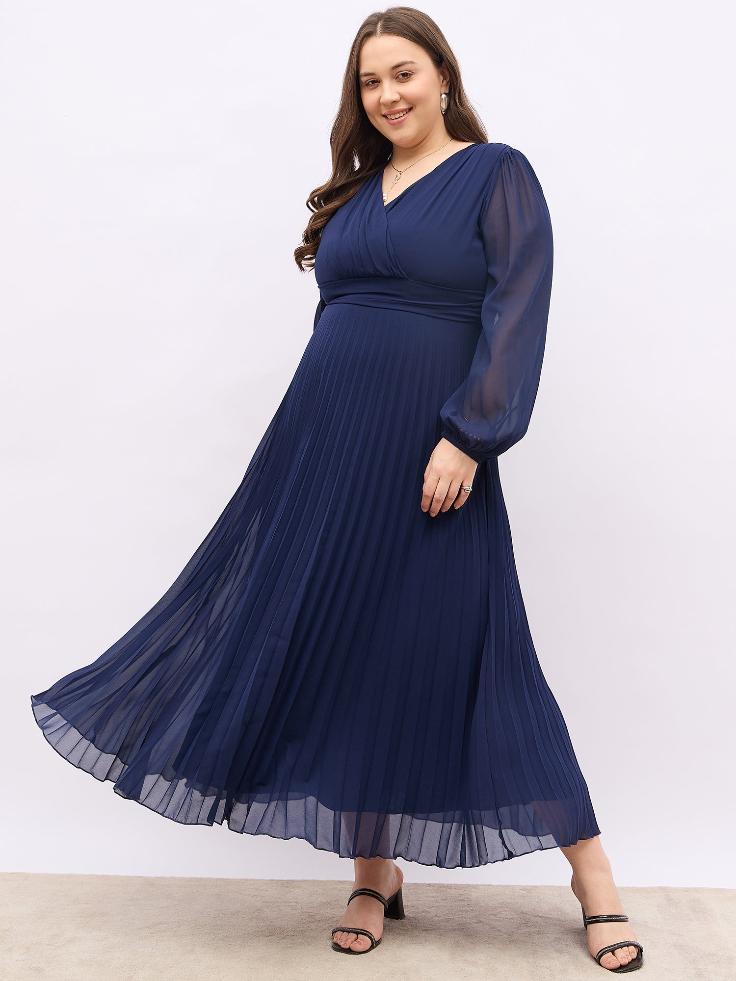 Women Solid Navy Blue V-Neck Long Puff Sleeves Pleated Empire Maxi