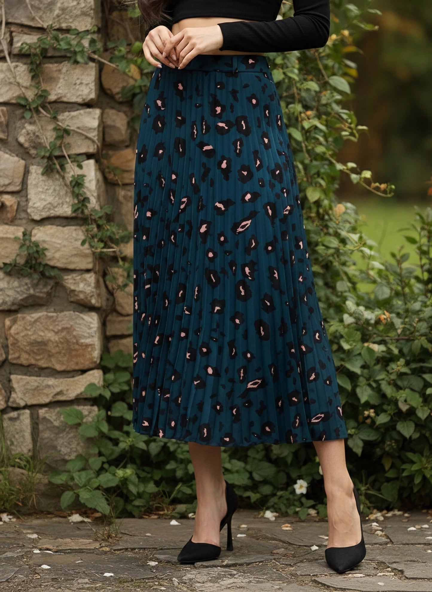 Blue & Orange Animal Printed Elastic Waist Slip-On Accordion Pleated A-Line Midi Skirt