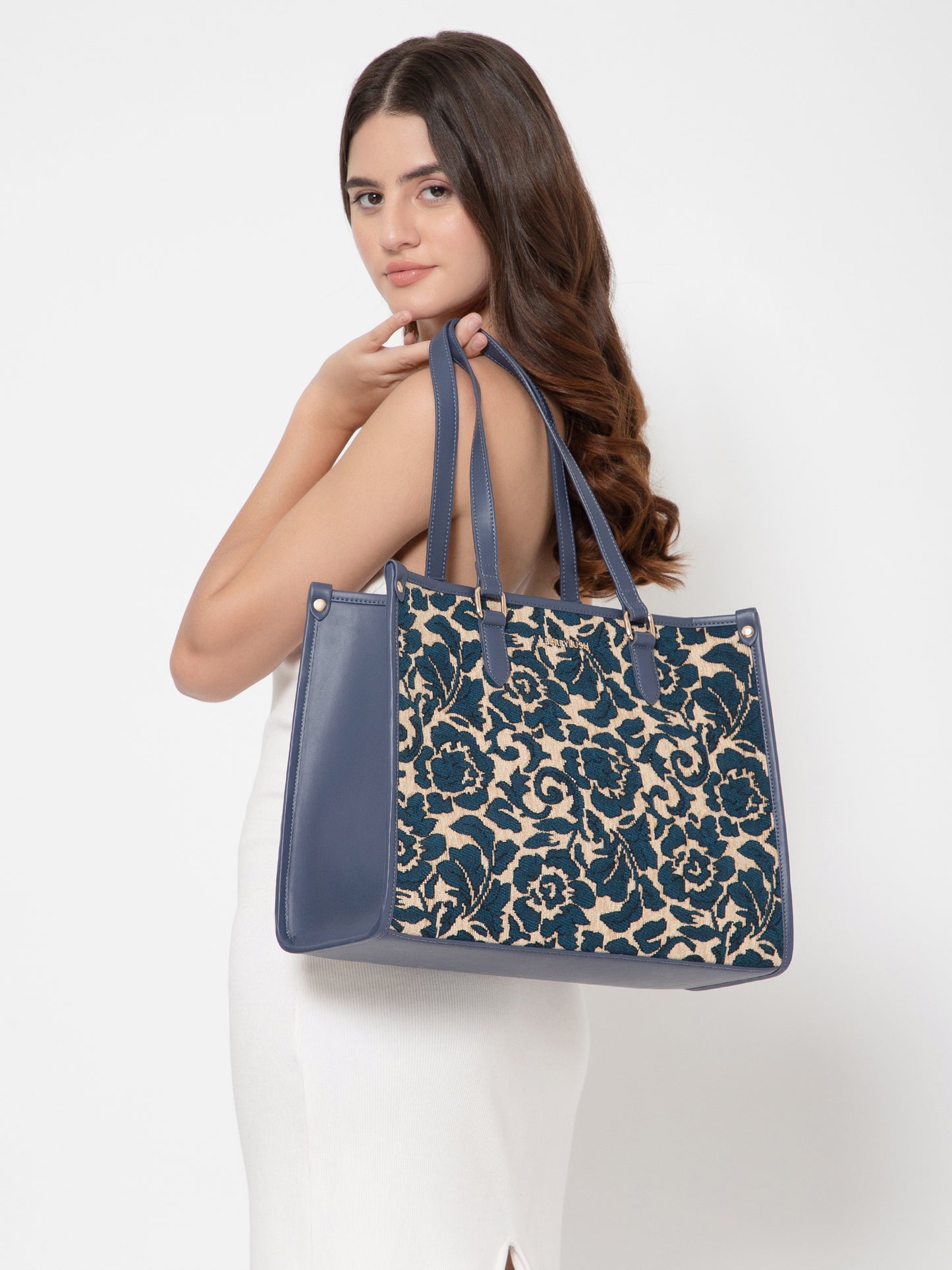 Berrylush Women Blue Floral Print Two Handles Casual Shoulder Bag