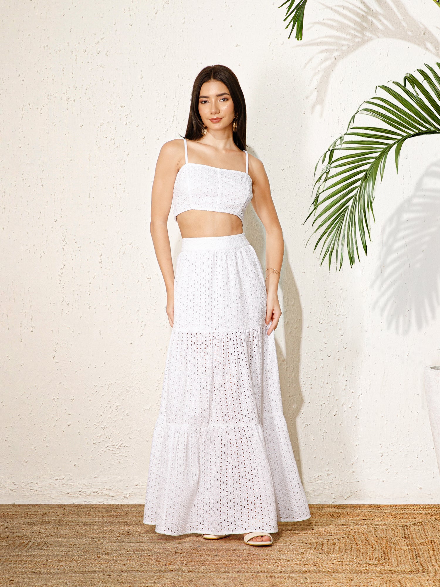 Berrylush Women White Solid Shoulder Straps Crop Top With High Rise Ma