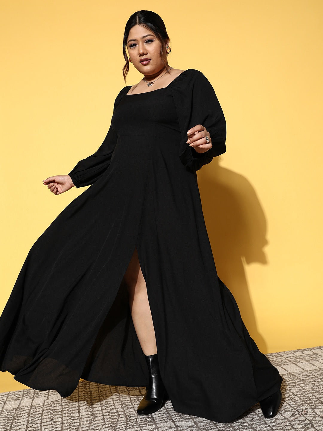 Women Plus Size Black Square Neck Thigh-High Flared A-Line Maxi Dress - Berrylush