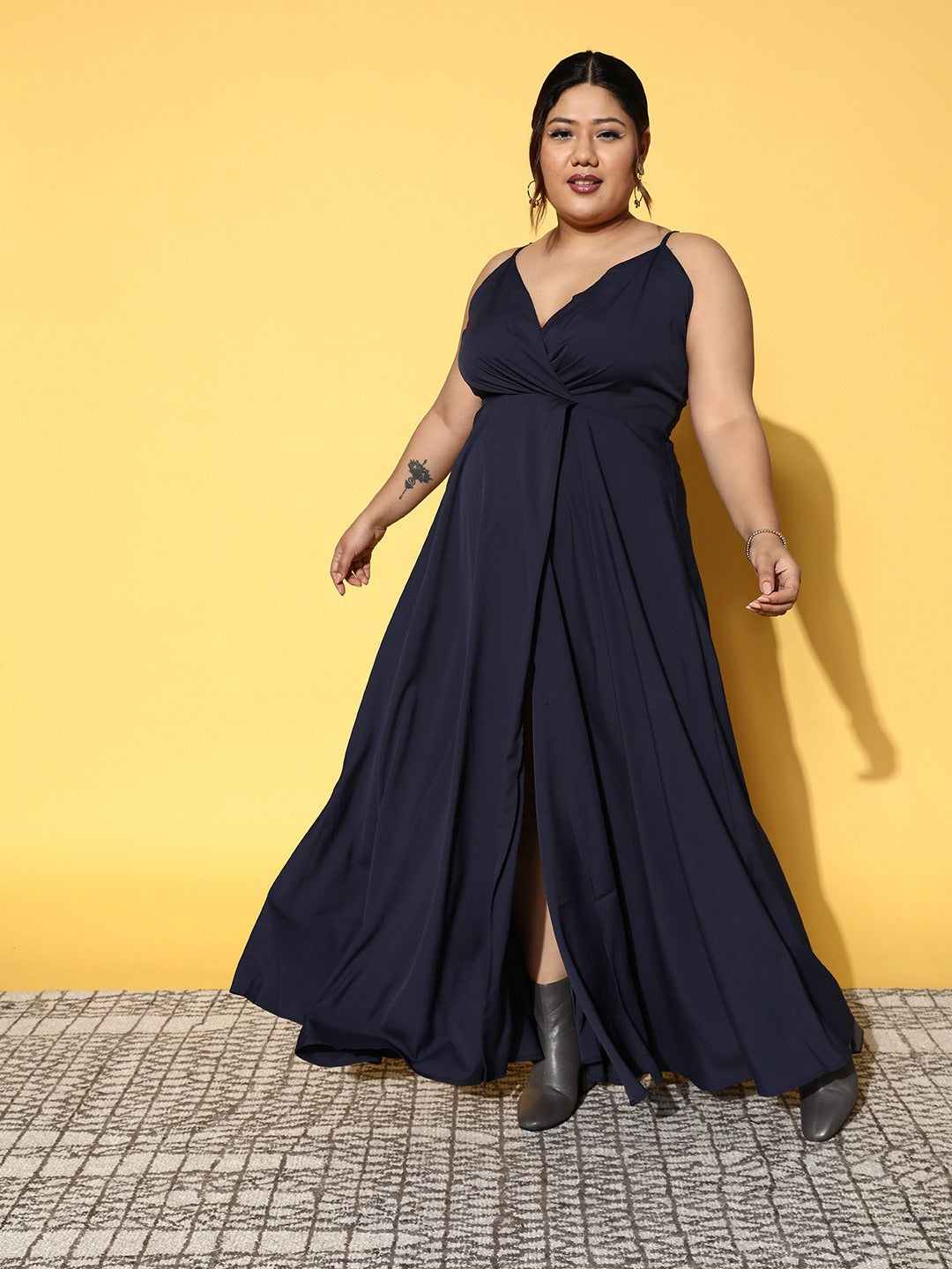 Women Plus Size Solid Navy Blue V-Neck Crepe Thigh-High Slit