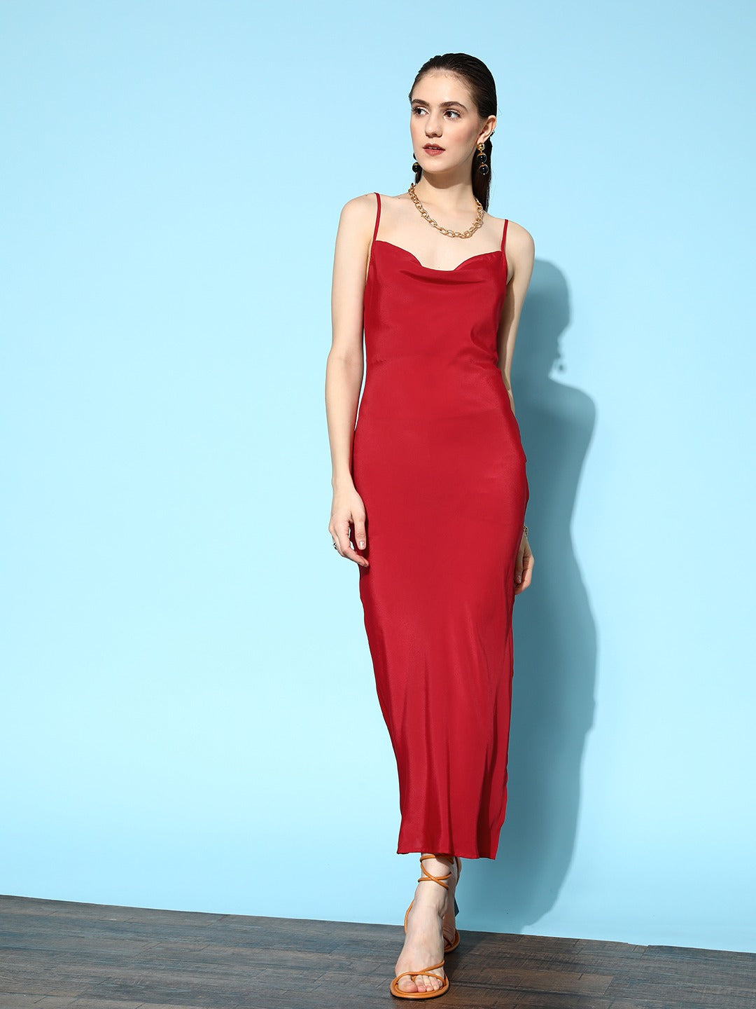 Women Solid Red Sweetheart Neck Backless Satin Thigh-High Slit Bodycon Maxi Dress Berrylush