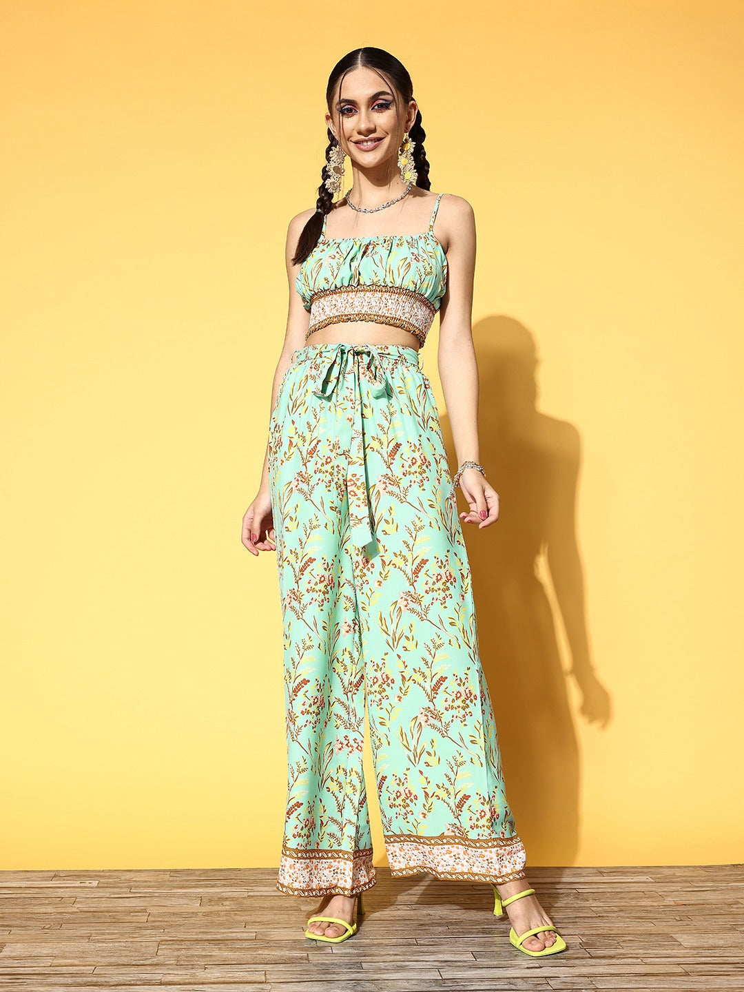 Women Green Yellow Floral Printed Round Neck Waist Tie-Up Crop