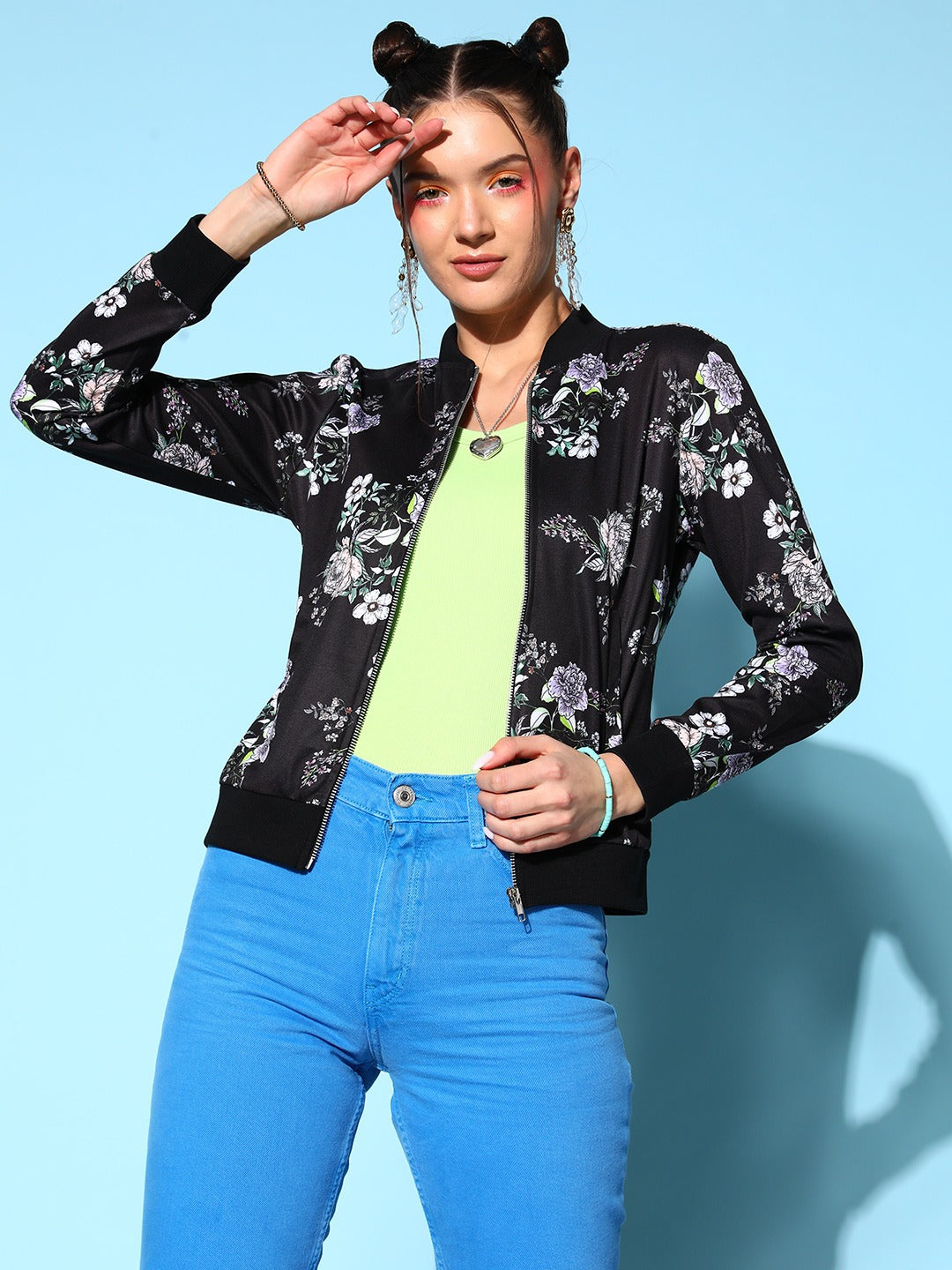 Women Black White Floral Printed Mock Collar Neck Two-Pocket