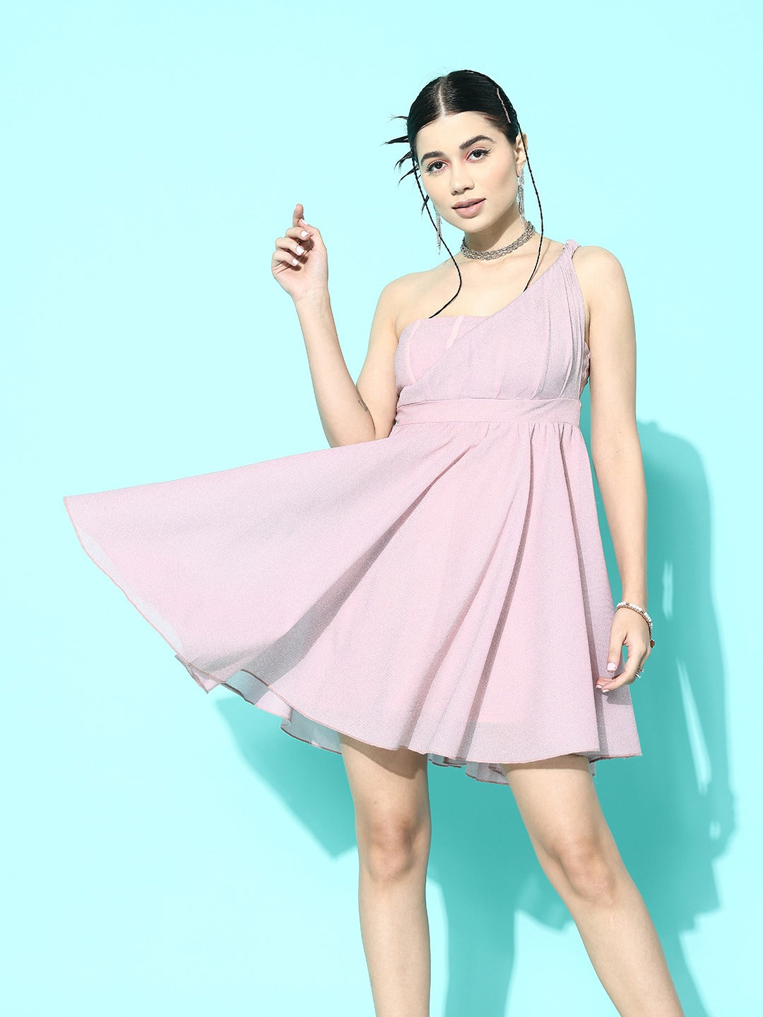 Women Solid Pink One-Shoulder Neck Sleeveless Net Pleated Fit