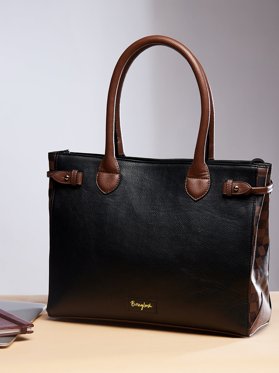 Women Solid Black Brown Side Checked Pattern PU Regular