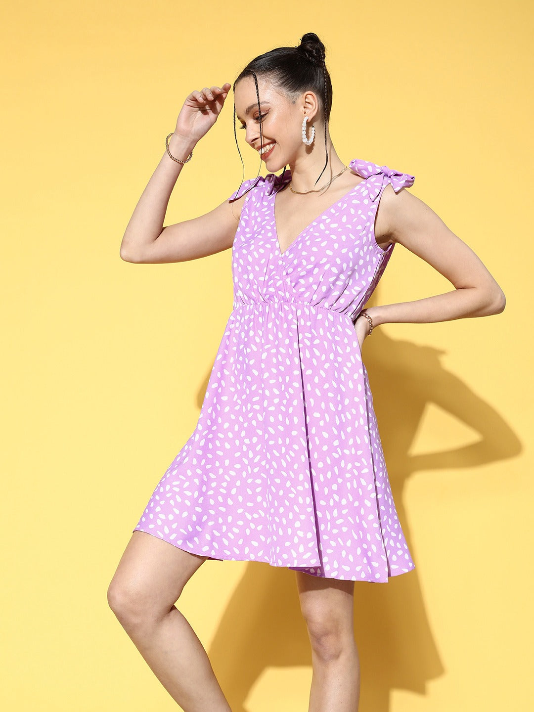 Women Purple & White Abstract Printed V-Neck Shoulder Tie-Up Crepe Fit &  Flare Mini Dress