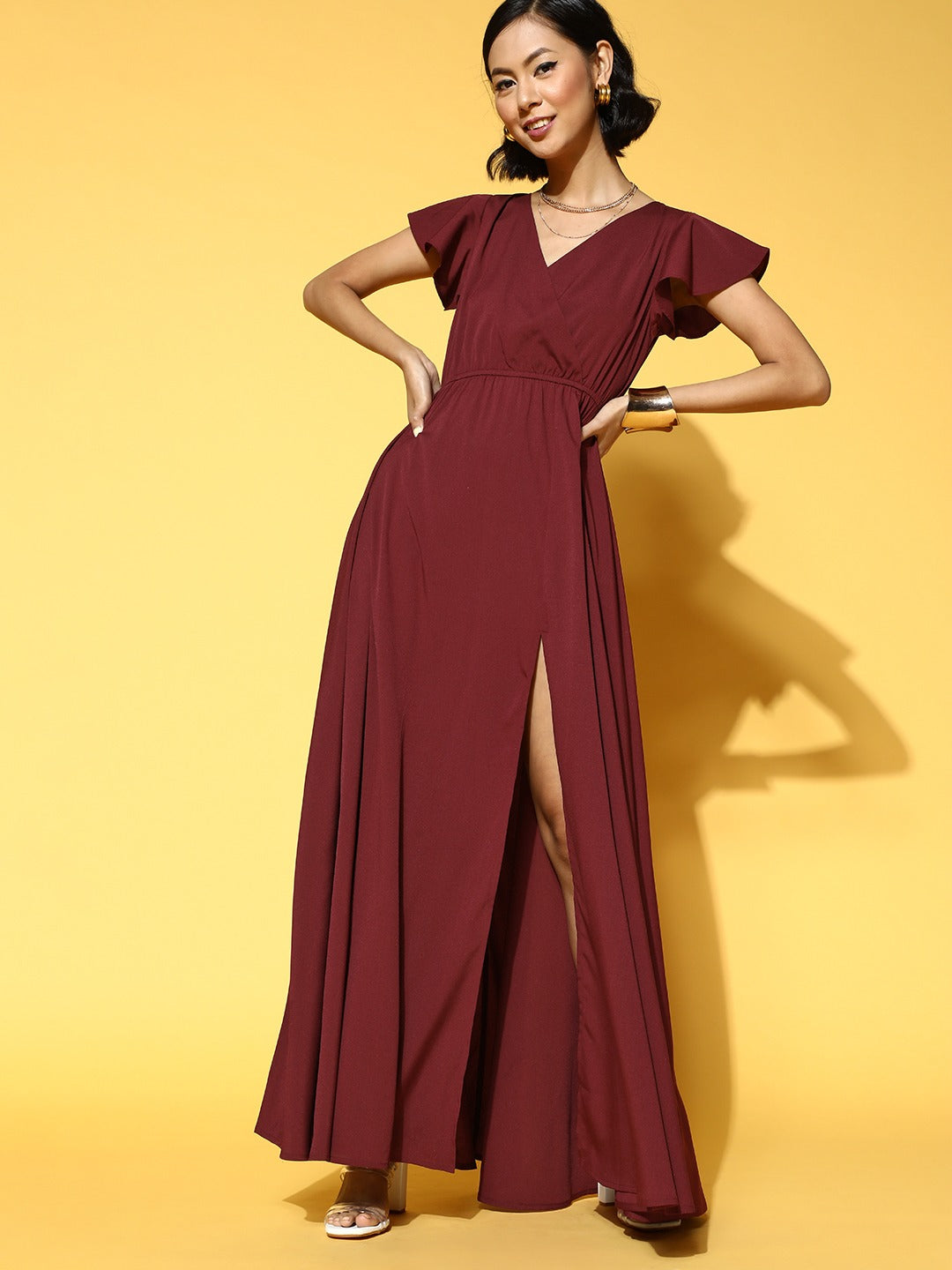 Berrylush Women Solid Maroon V-Neckline Maxi Dress Berrylush Women Solid Maroon V-Neckline Maxi Dress