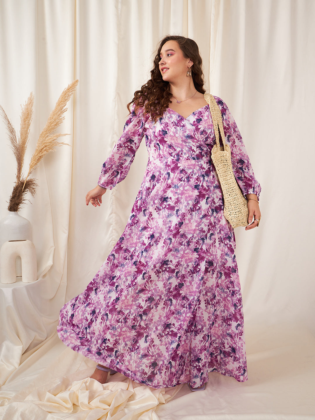 Women Plus Size White, Purple, Navy Blue Floral Printed