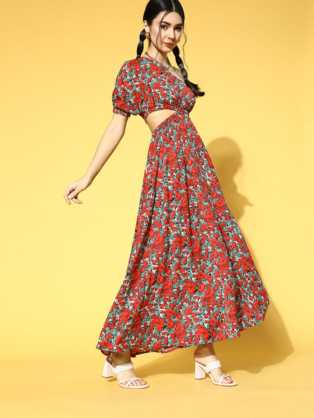 Berrylush Women Red & Green Floral Printed One-Shoulder Neck Back Cuto