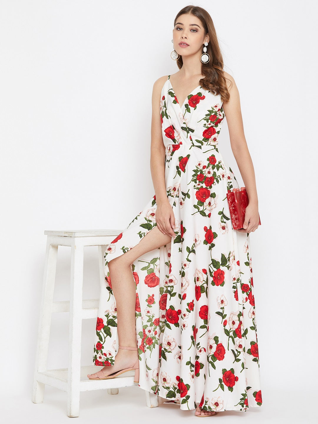 Berrylush Women White & Red Floral Printed V-Neck Thigh-High Slit Maxi Berrylush Women White & Red Floral Printed V-Neck Thigh-High Slit Maxi
