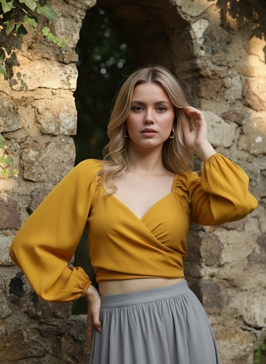 Berrylush Women Solid Mustard Yellow Sweetheart Neck Front Tie-Up Crepe Cropped Top