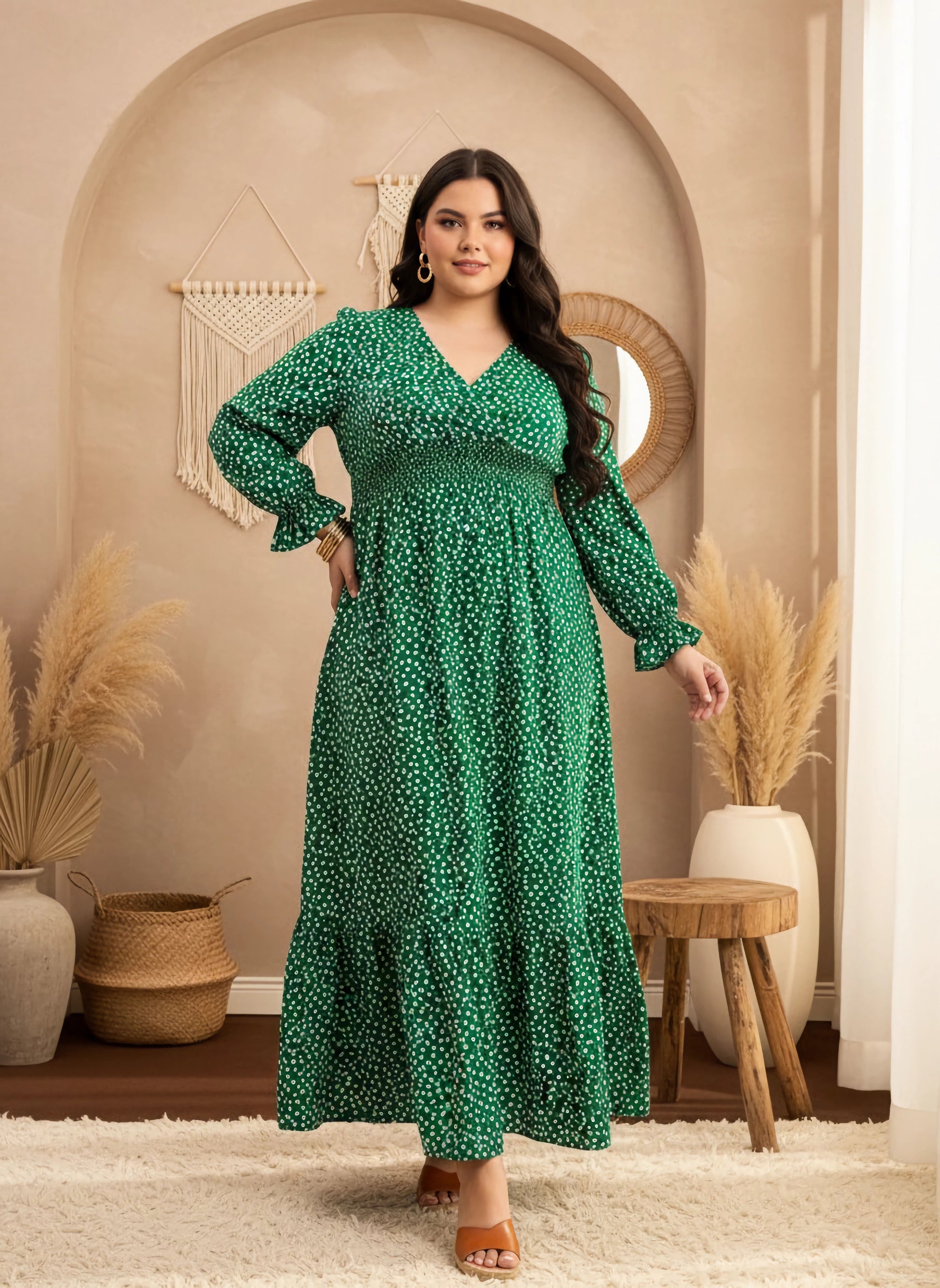 Berrylush Curve Women Plus Size Green Floral Print V-Neck Long Sleeve Maxi Dress Berrylush Curve Women Plus Size Green Floral Print V-Neck Long Sleeve Maxi Dress