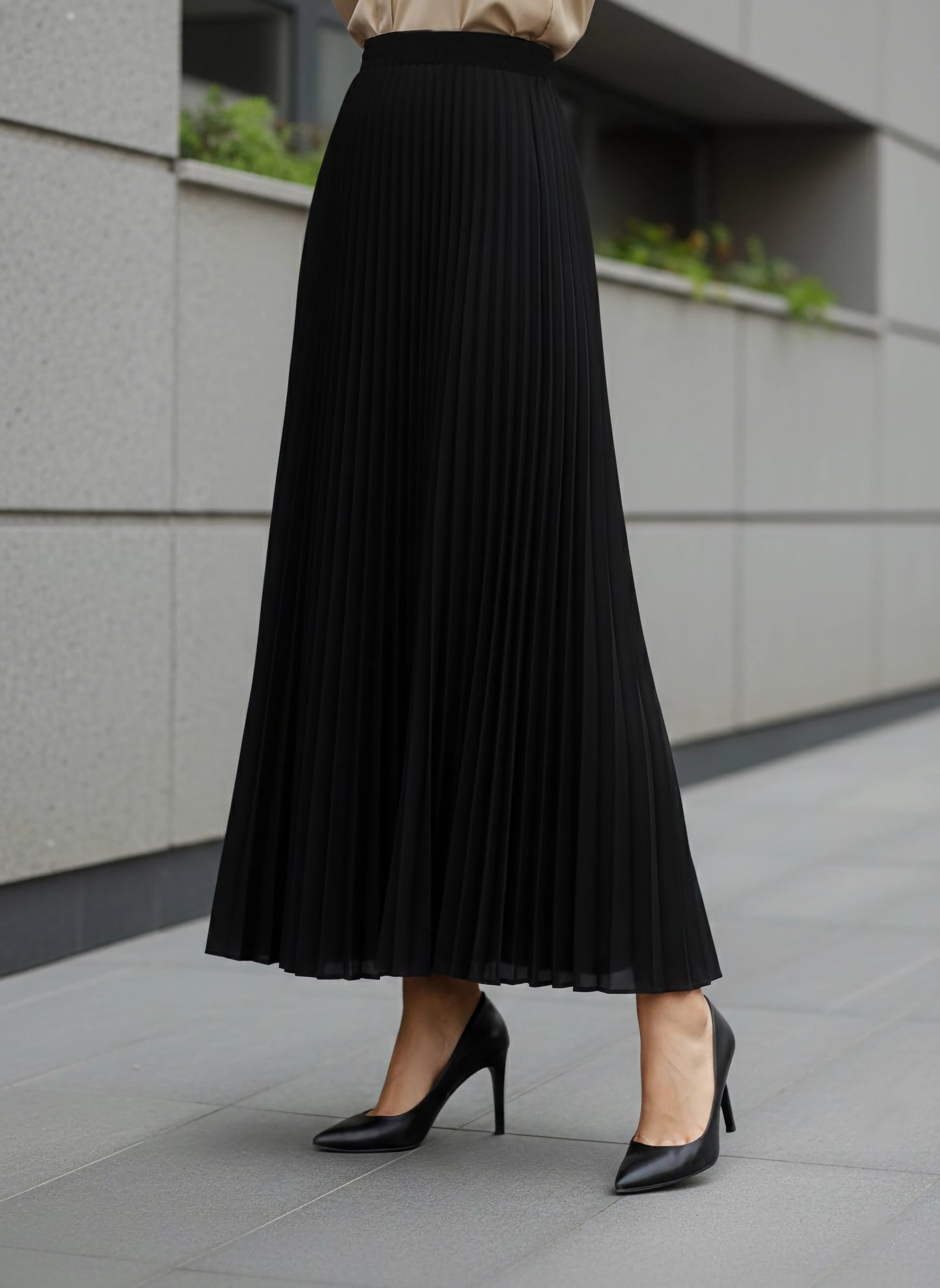 Berrylush BIZwear Women Solid Black High-Rise Waist Slip-On Pleated A-Line Maxi Skirt