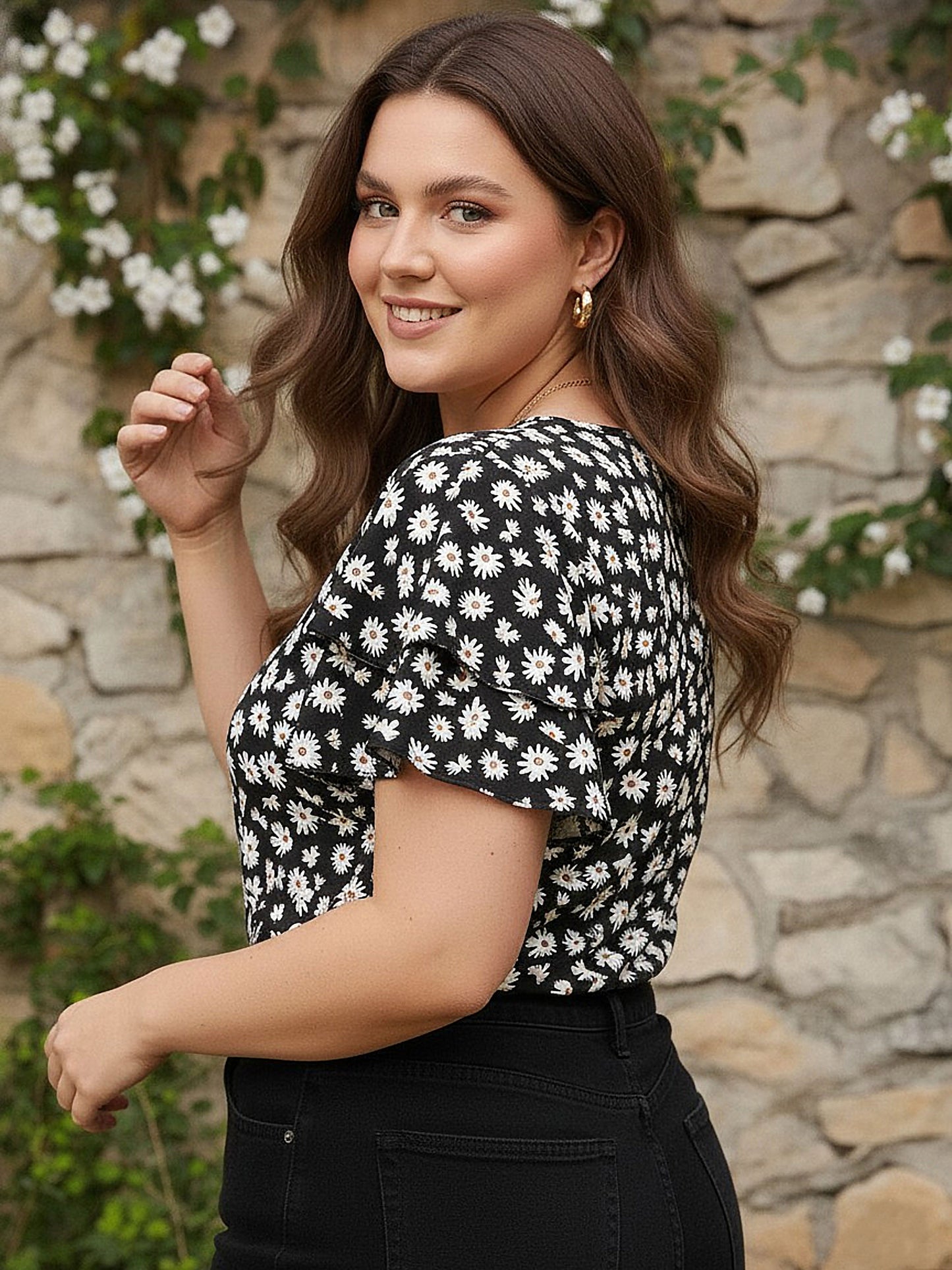 Berrylush Women Plus Size Black & White Floral Printed V-Neck Flutter Sleeve Crepe Regular Top