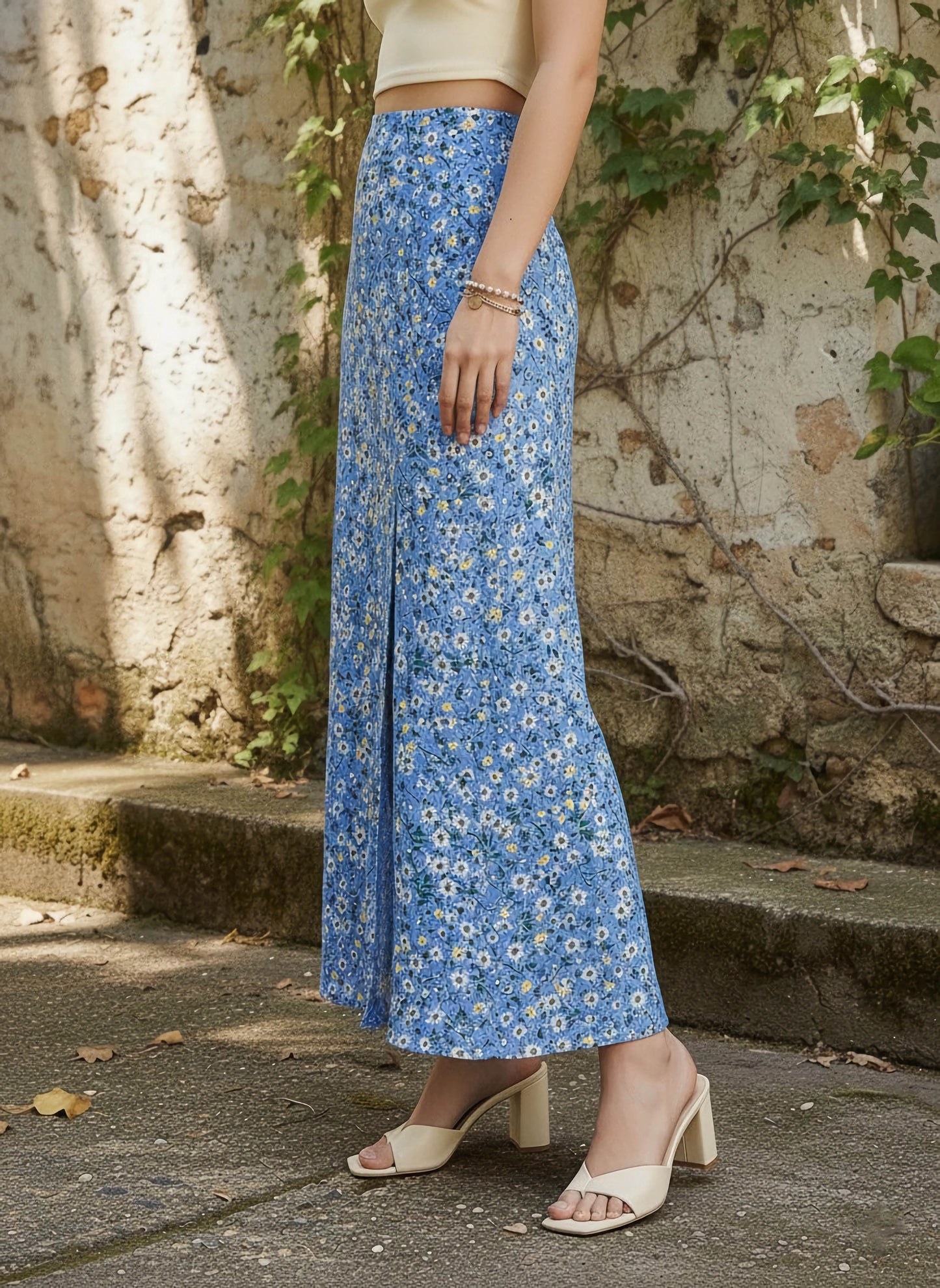 Blue & White Floral Printed High-Rise Waist Slip-On Thigh-High Slit Flared A-Line Maxi Skirt