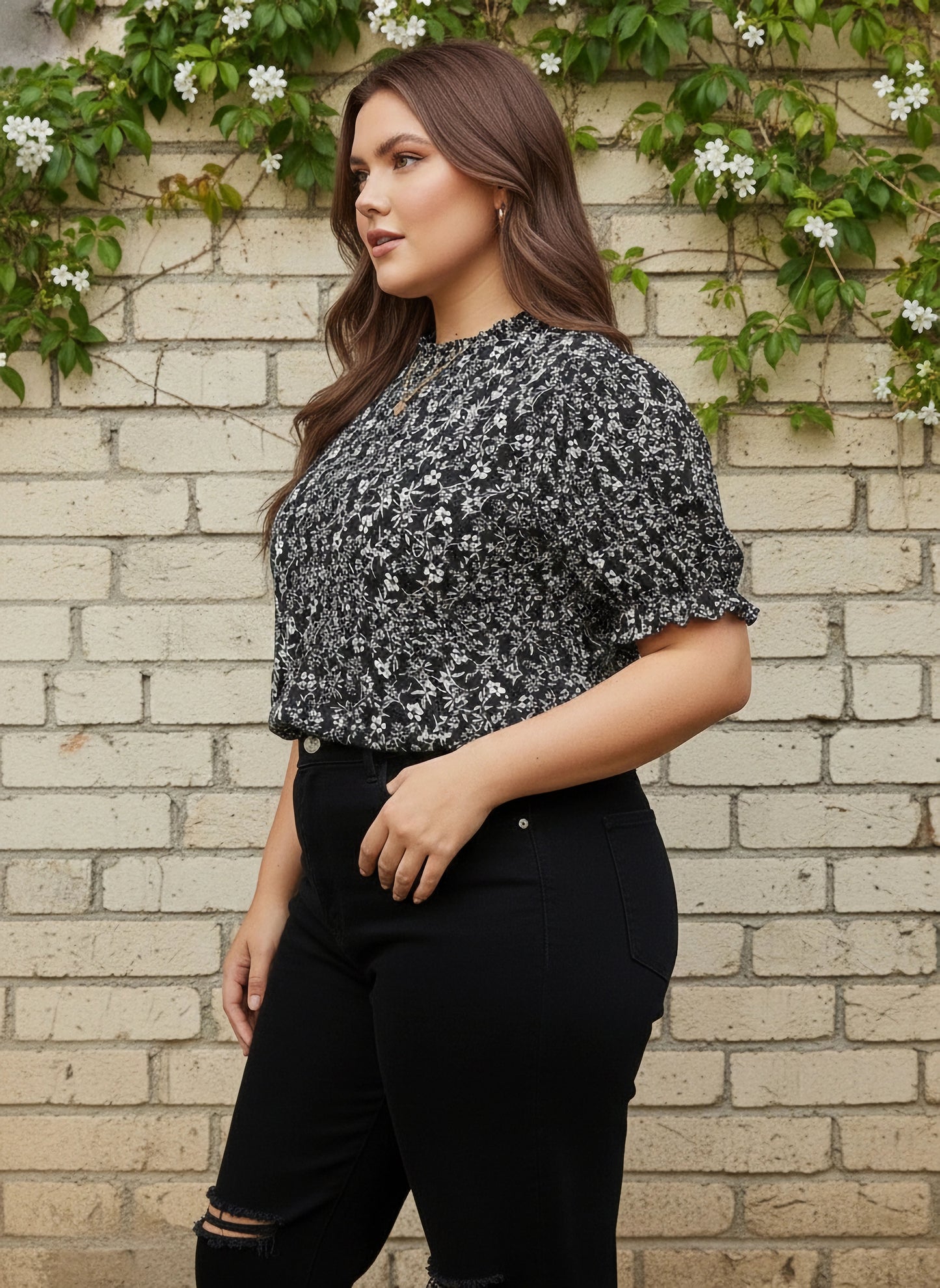 Berrylush Women Plus Size Black & White Floral Printed Round Neck Crepe Pleated Regular Top