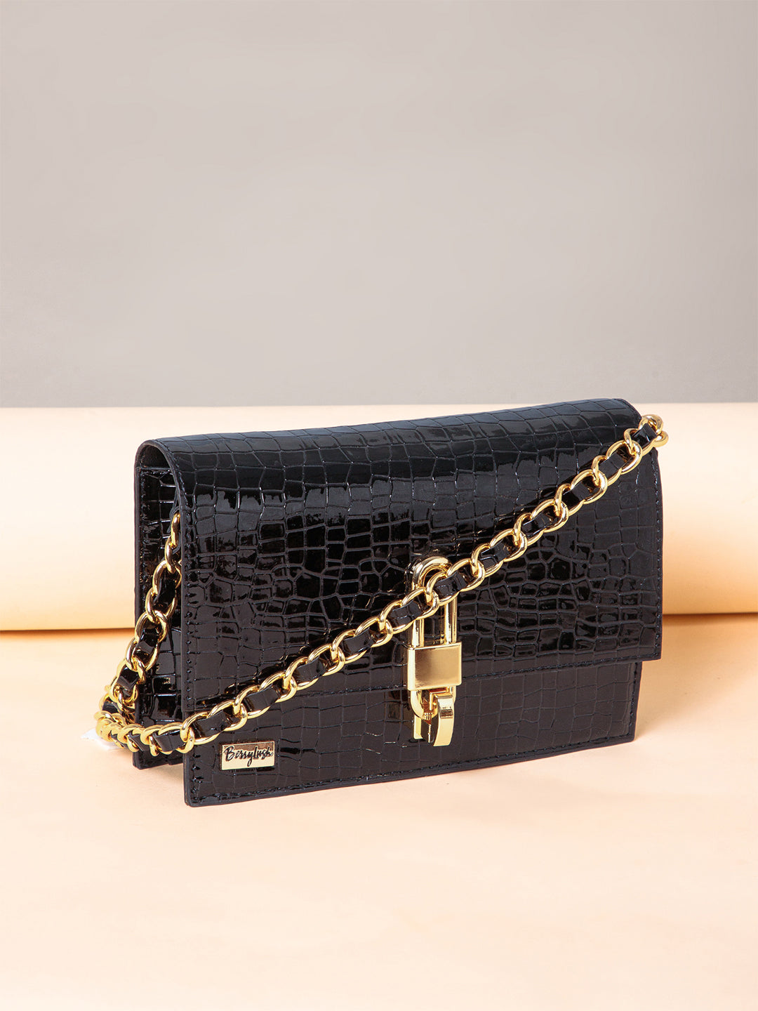 Berrylush Women Black Textured Regular Sling Bag