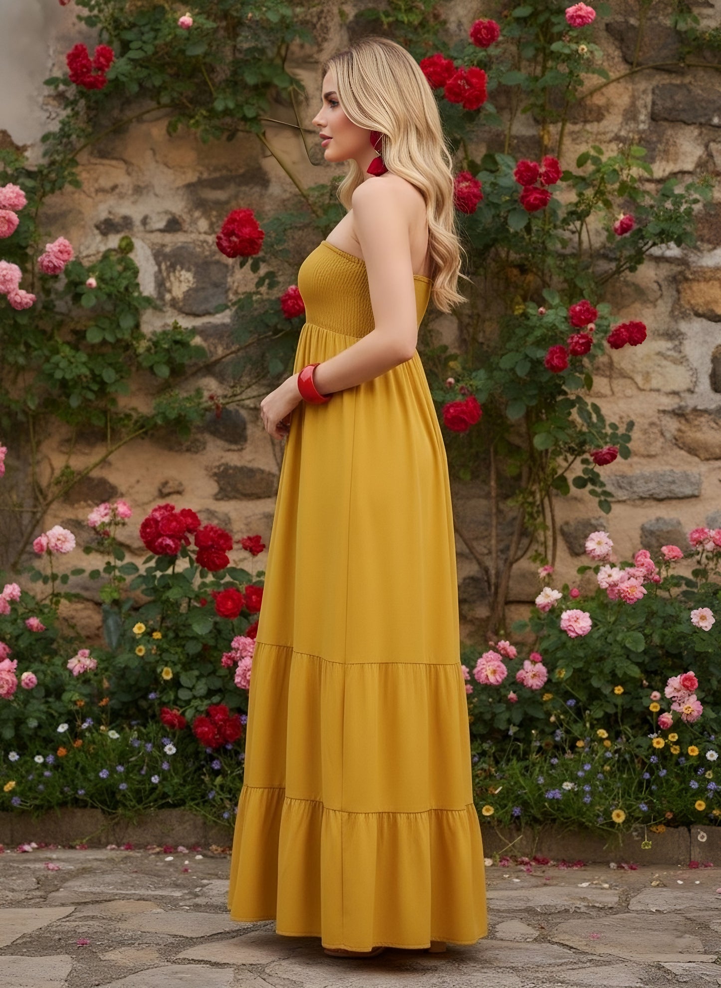 Berrylush Women Yellow Solid Strapless Smocked A-Line Maxi Dress