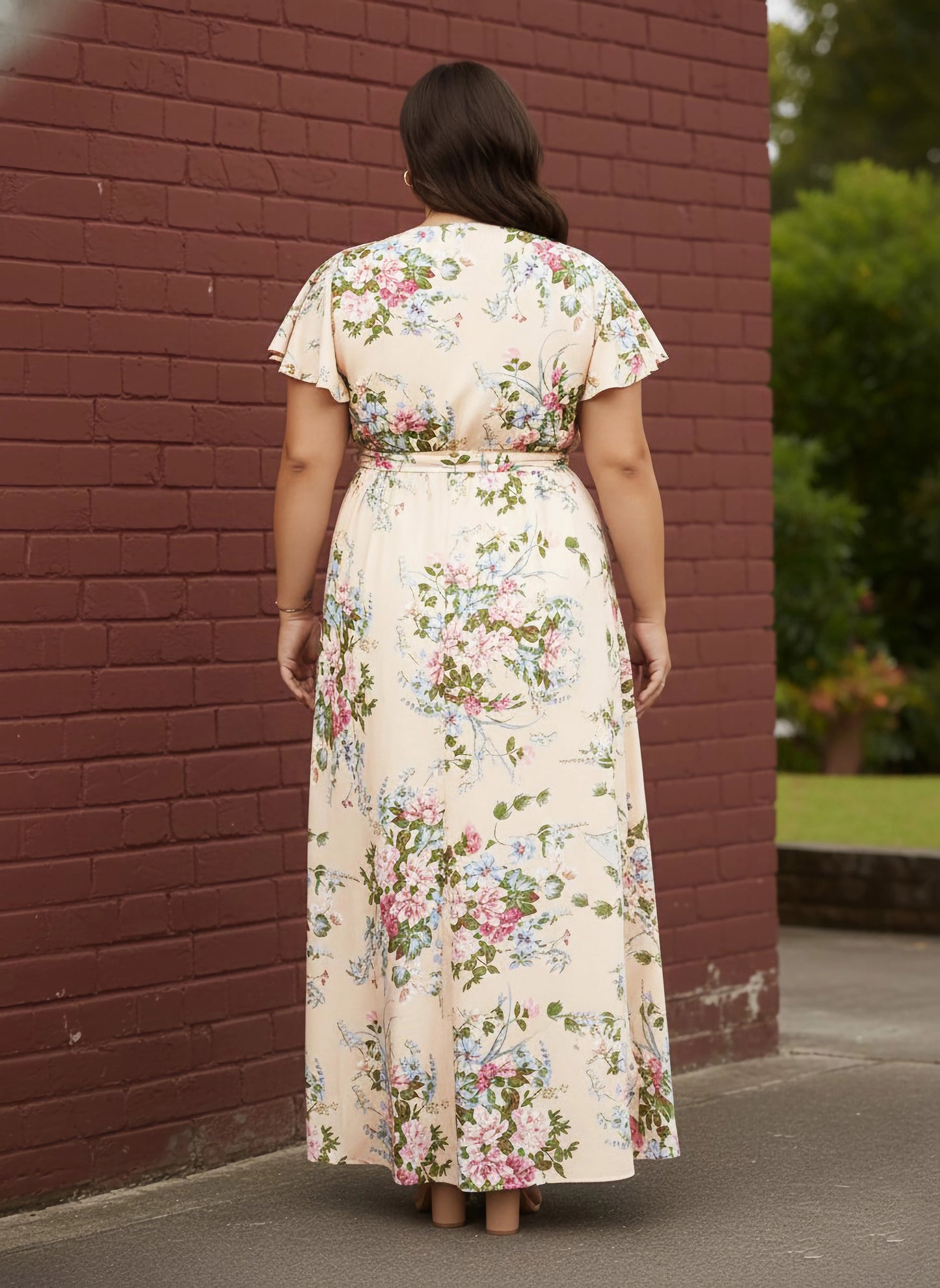 Plus Size Beige & Pink Floral Printed V-Neck Flutter Sleeve Tie-Up Waist Flared Maxi Dress