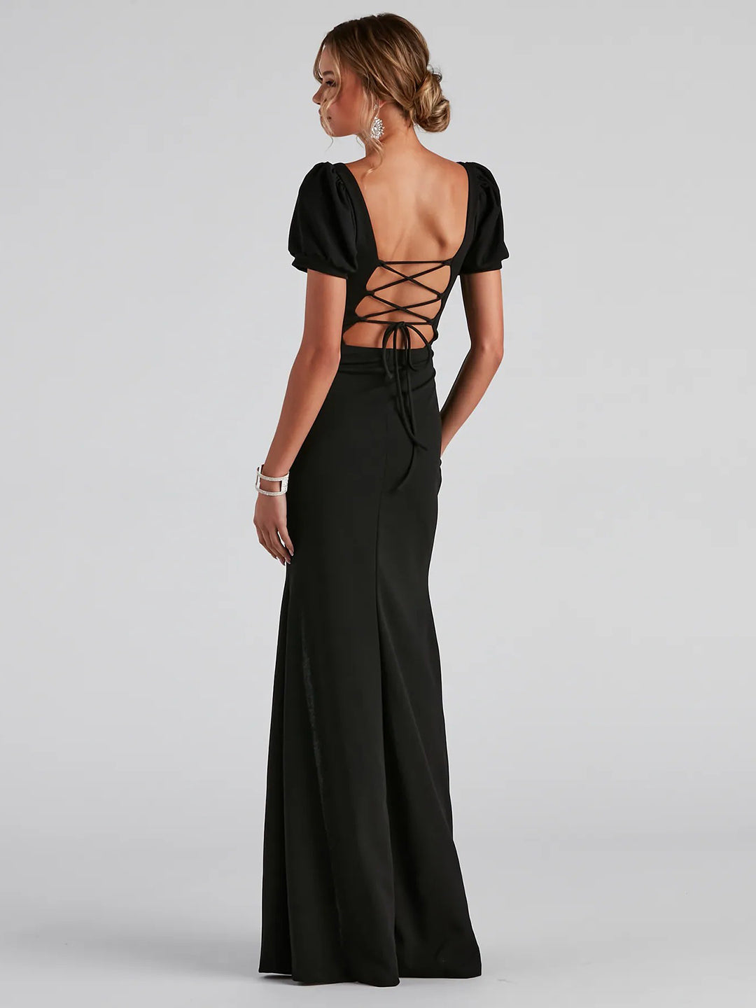 Berrylush Women Black Solid Square Neck Puff Sleeve Knitted Bodycon Maxi Dress