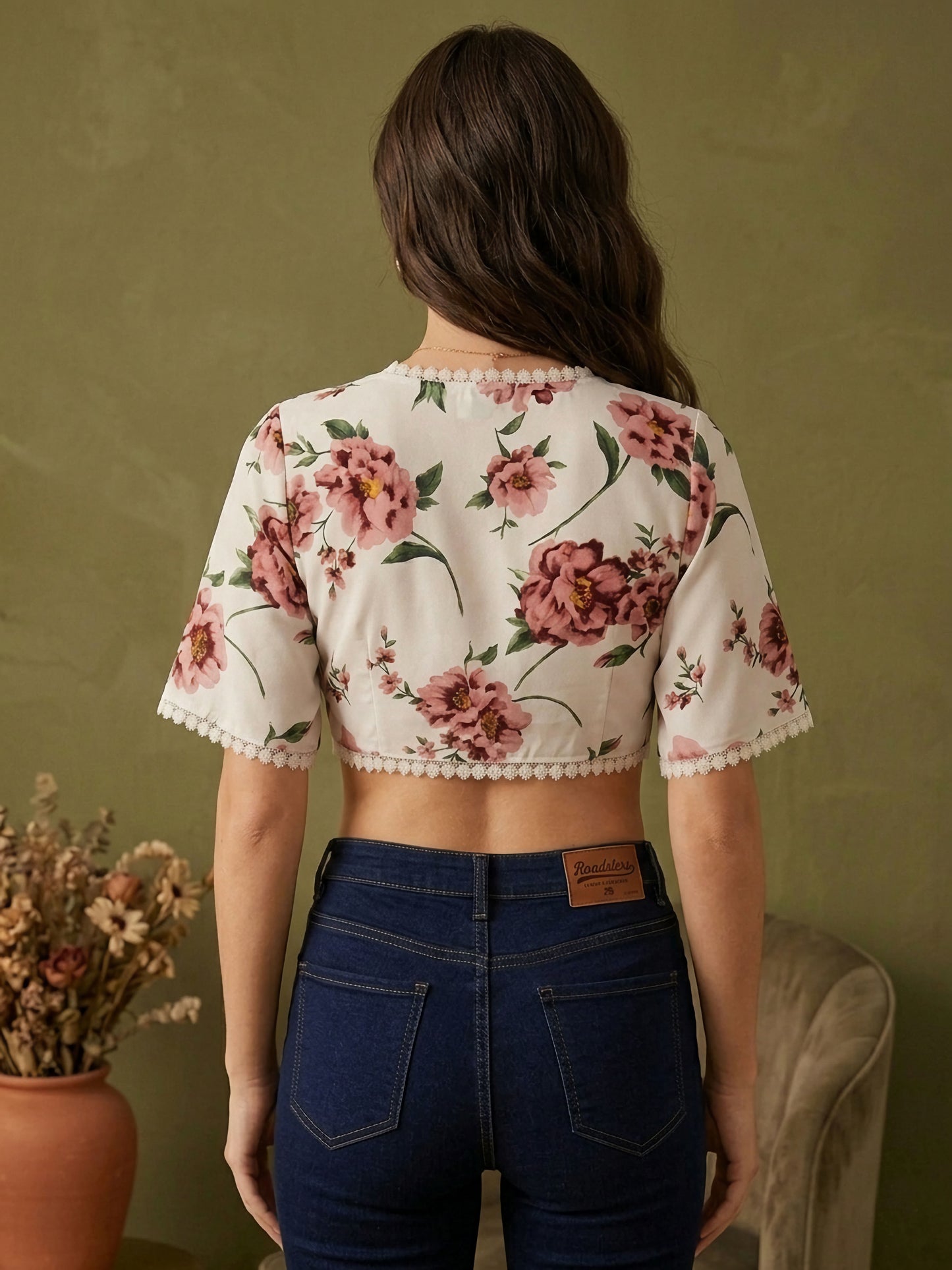 Berrylush Women White & Pink Floral Printed Tie Front Lace Trim Crop Top