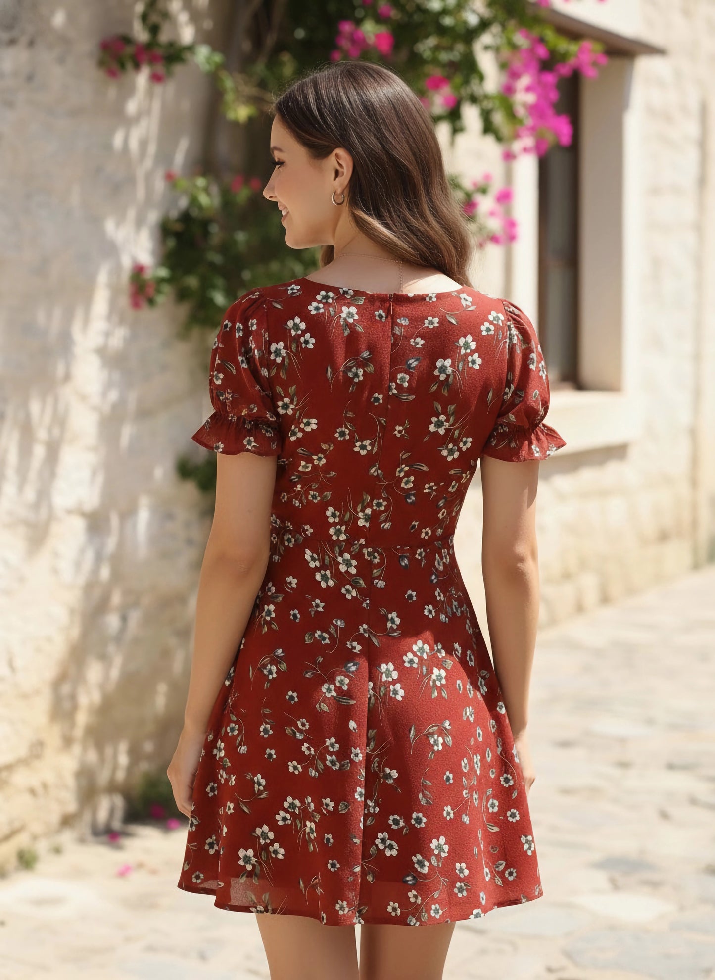 Berrylush Women Red & White Floral Printed Sweetheart Neck Tie-Up Front Crepe Fit & Flare Mini Dress