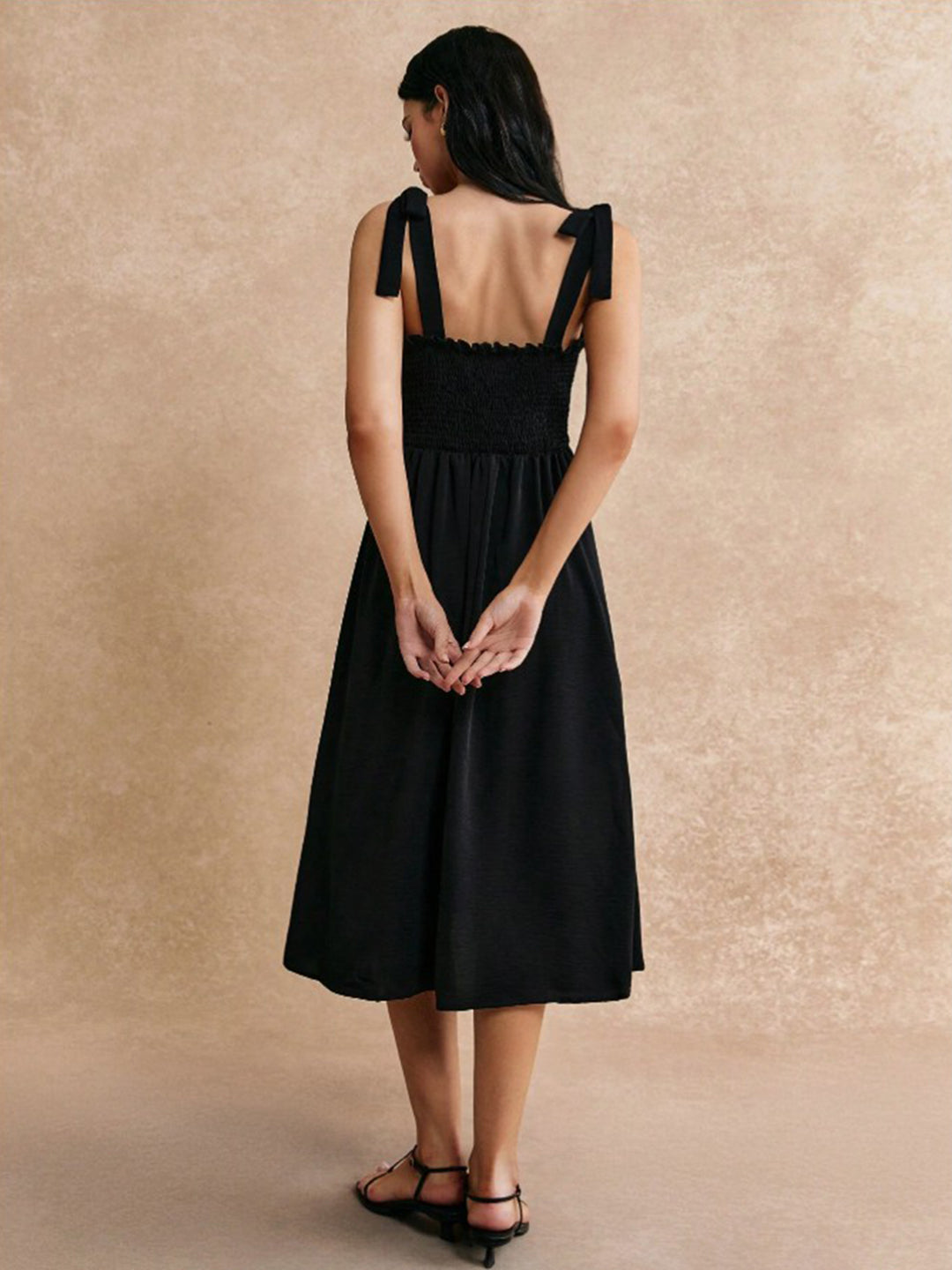 Berrylush Women Black Solid Shoulder Straps Split Thigh A-Line Midi Dress