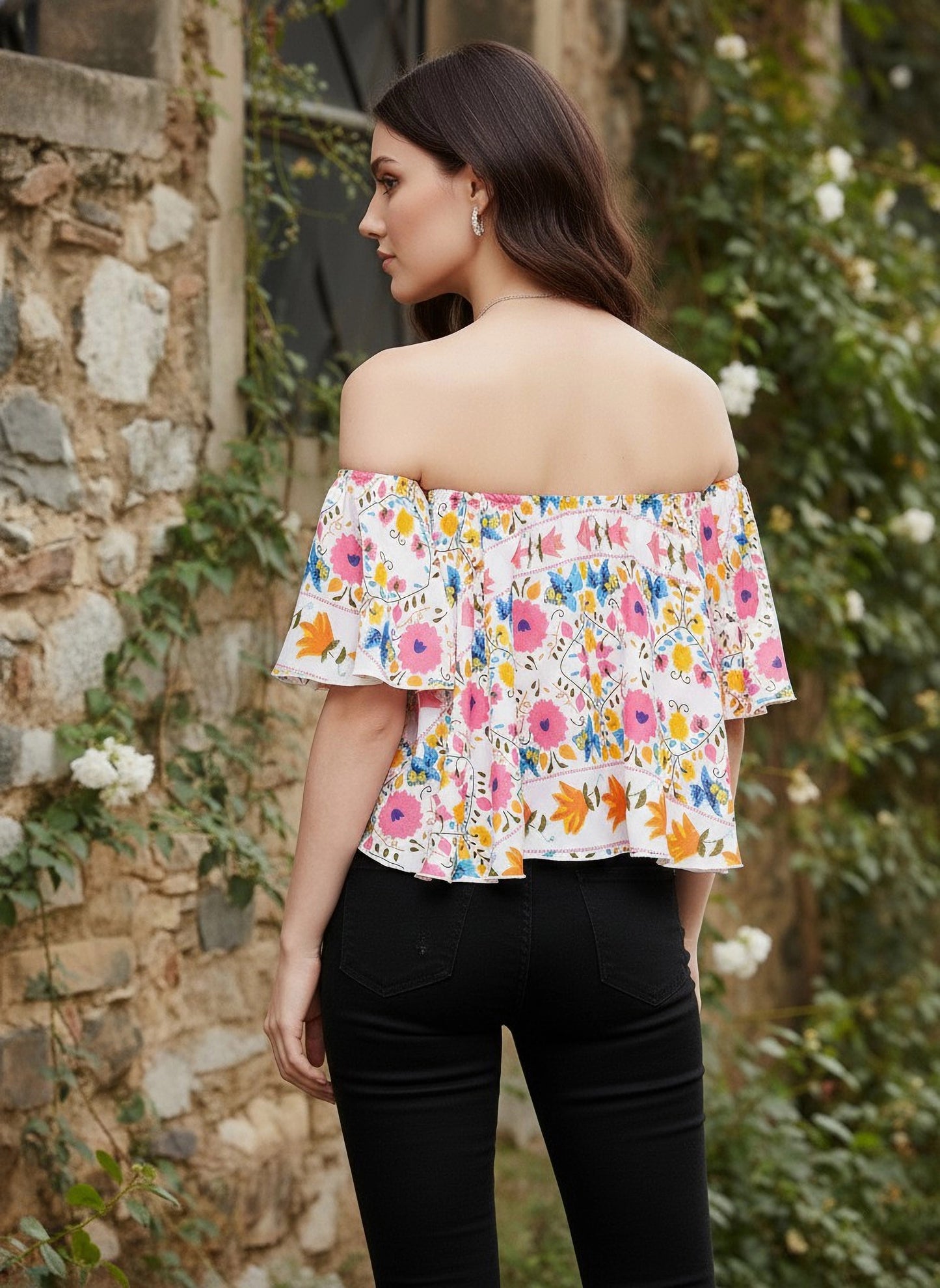 Berrylush Women White Floral Print Off-The-Shoulder Crop Top