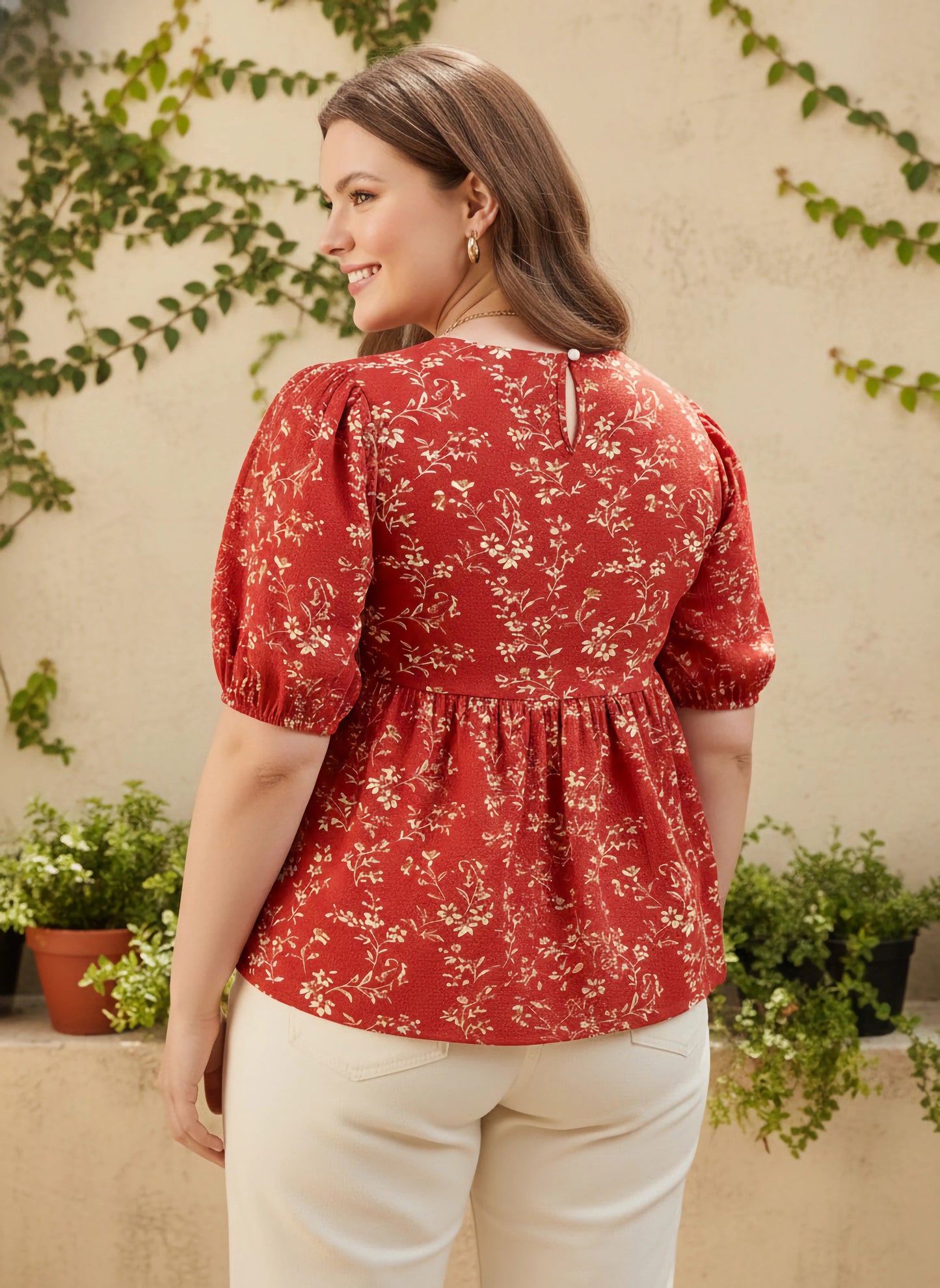 Curve Red & White Floral Printed Round Neck Back Keyhole Pleated Regular Peplum Top