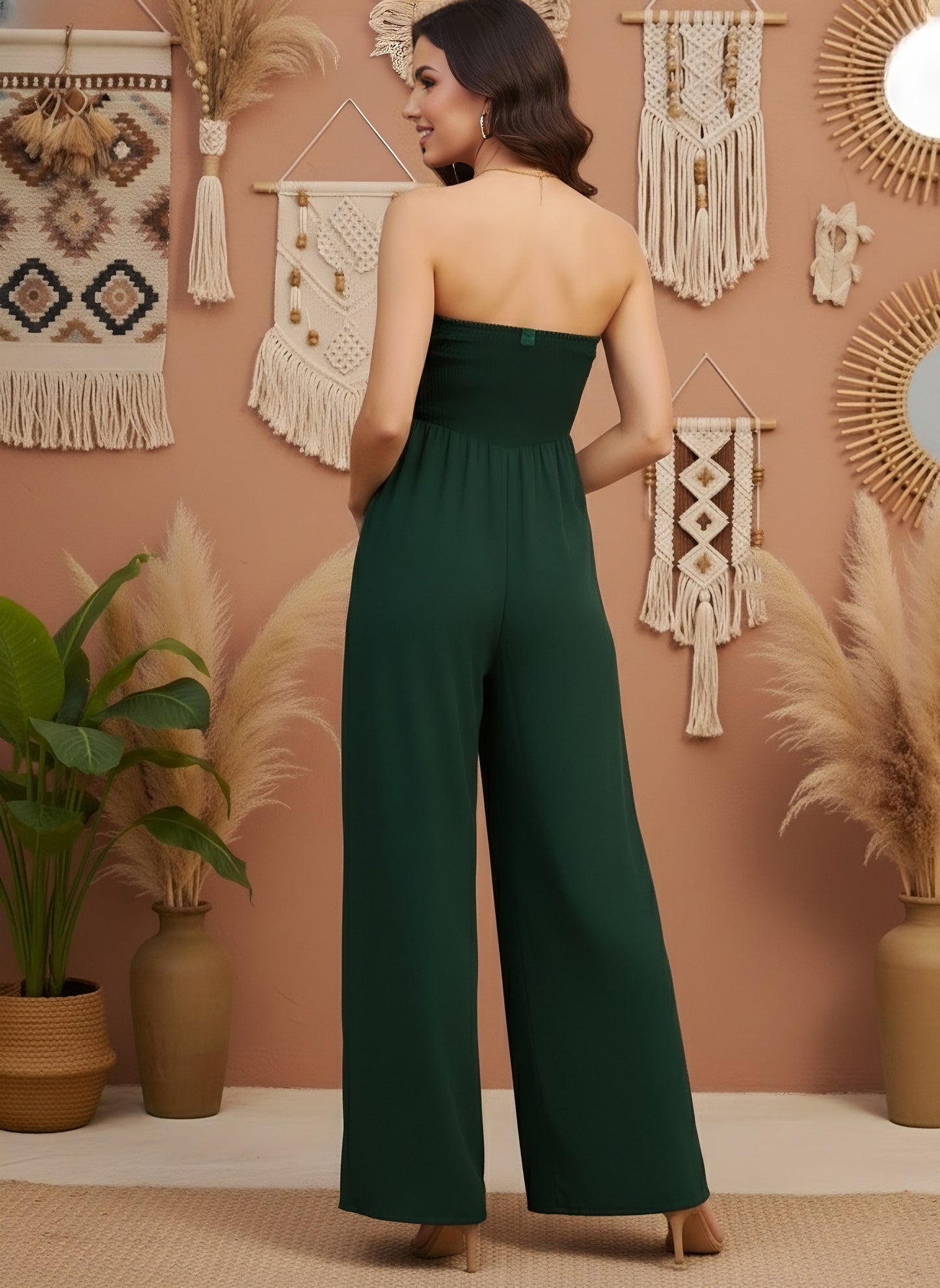 Berrylush Women Green Solid Strapless Wide Leg Basic Jumpsuit