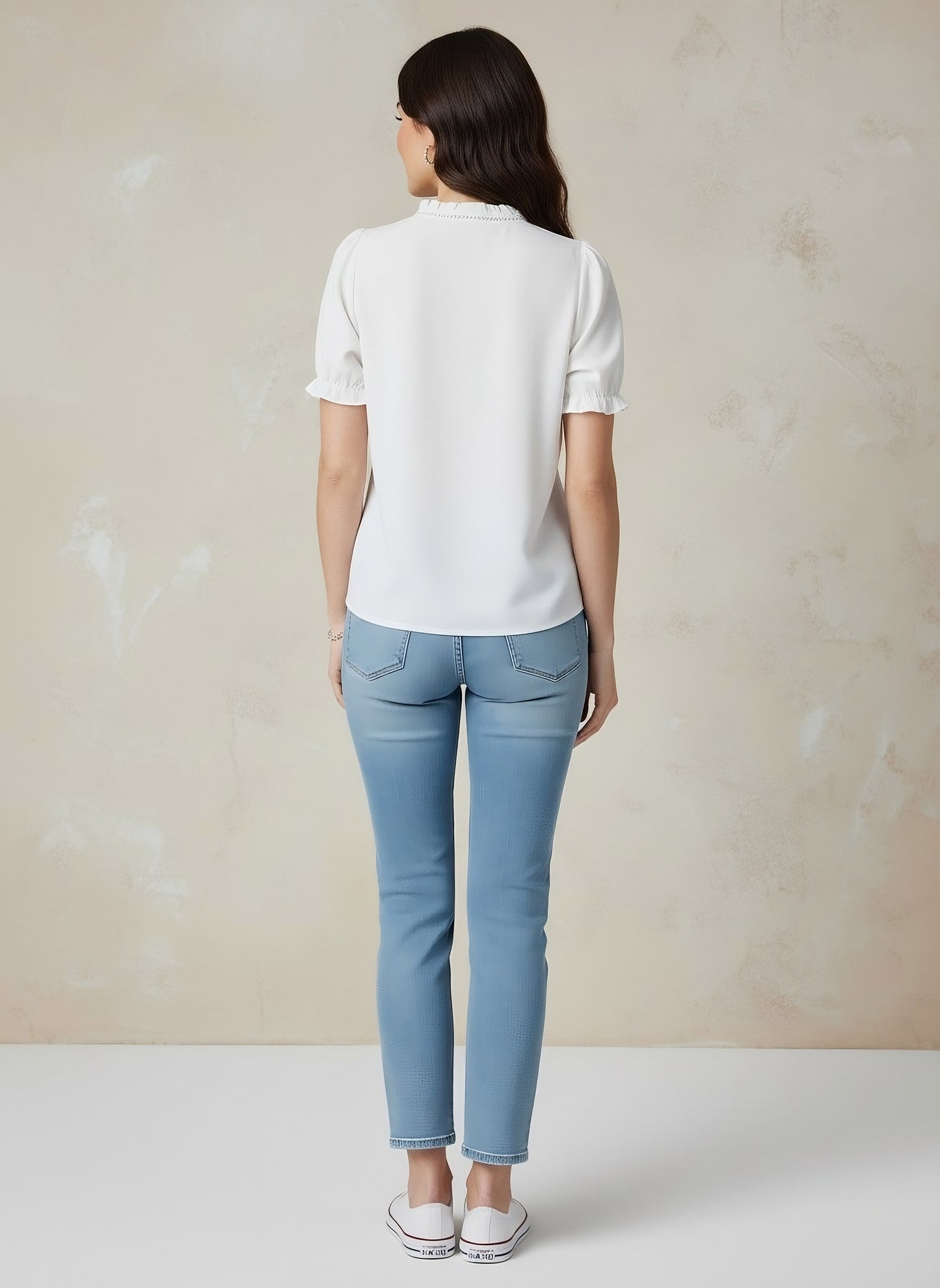 Berrylush Women White Solid Stand Collar Puff Sleeve Regular Top