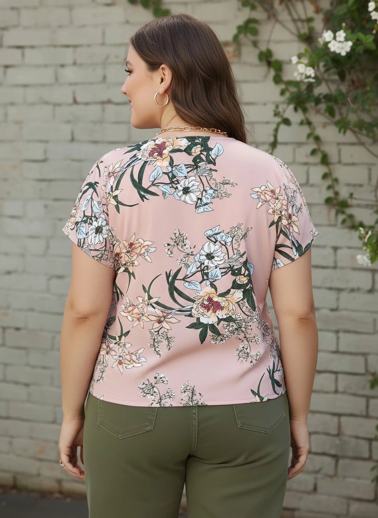 Berrylush Women Plus Size Pink & Green Floral Printed V-Neck Woven Crepe Regular Top