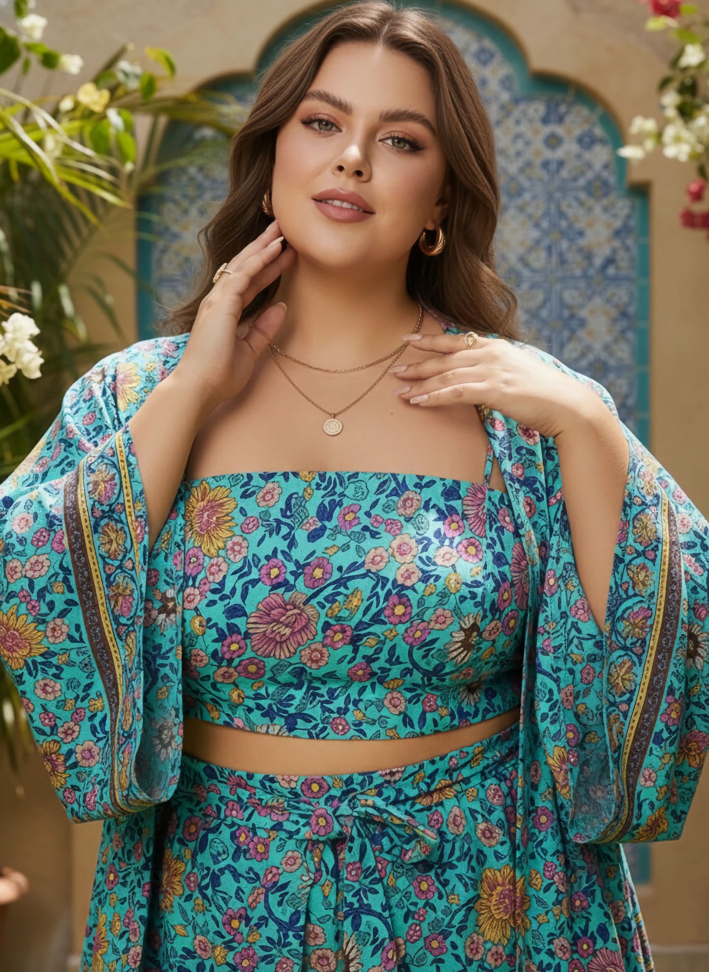 Curve Blue & Pink Floral Printed Square Neck Crop Top & Tie-Up Front Shorts Co-Ord Set With Shrug
