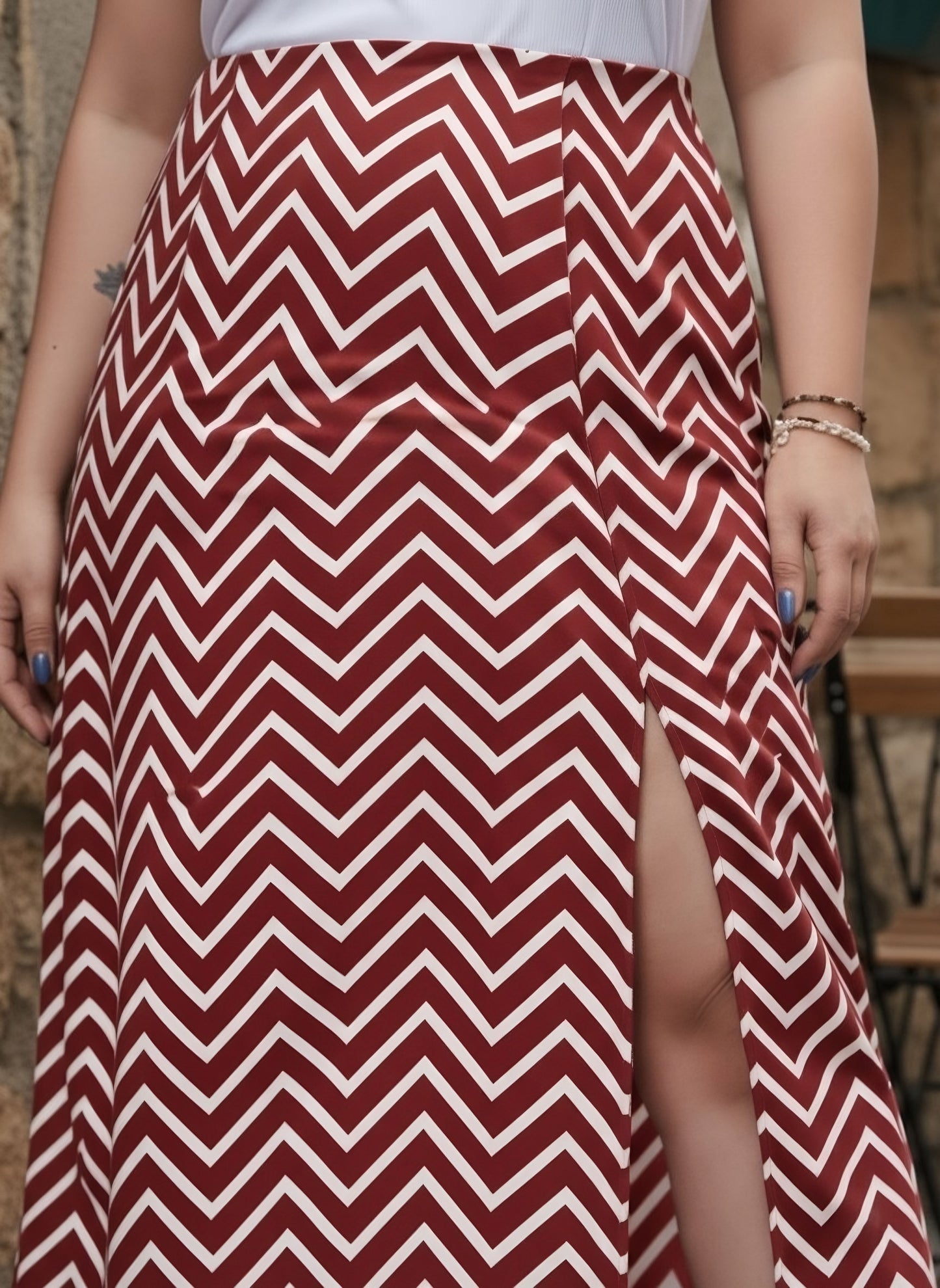 Berrylush Women Plus Size Red & White Geometric Printed Thigh-High Slited A-Line Maxi Roman Column Skirt