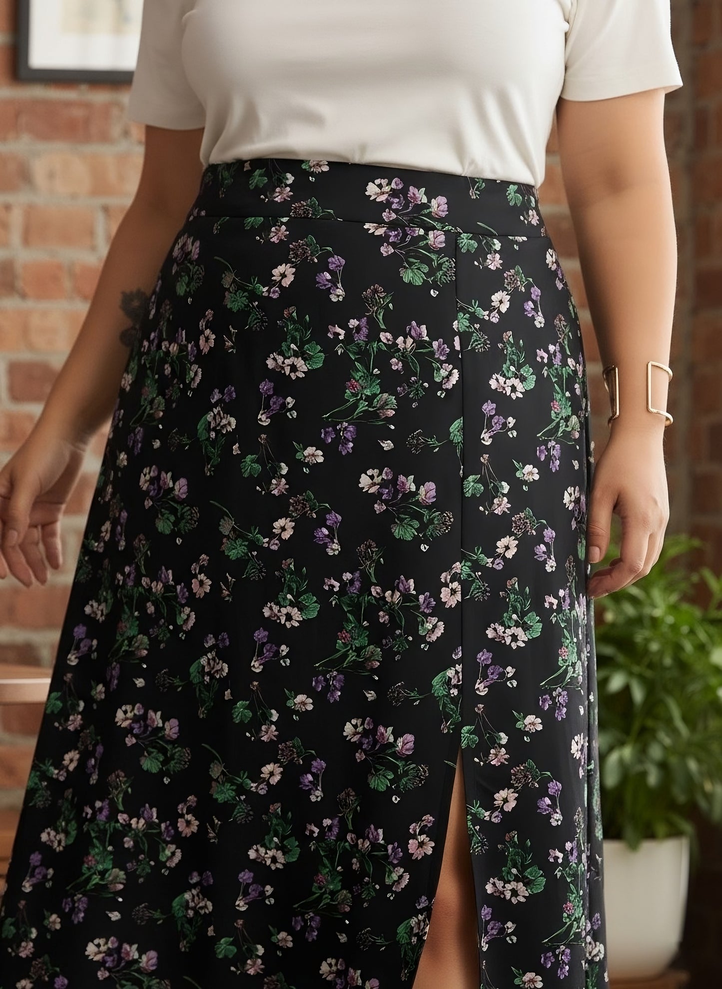 Berrylush Curve Women Black, Purple, & Green Floral Printed High-Rise Waist Thigh-High Slit Straight Hem A-Line Maxi Skirt