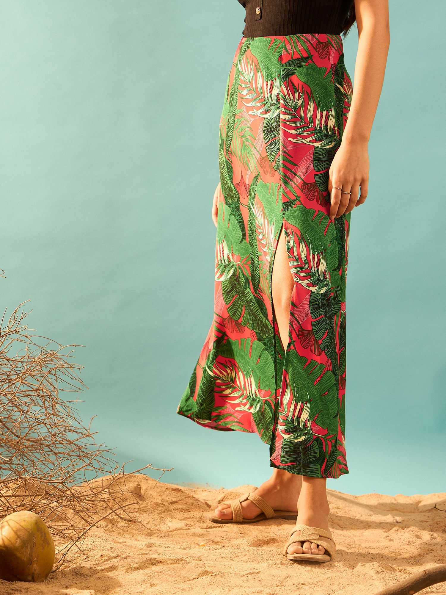 Berrylush Women Red & Green Tropical Printed High-Rise Waist Straight Hem Thigh-High Slit A-Line Maxi Skirt