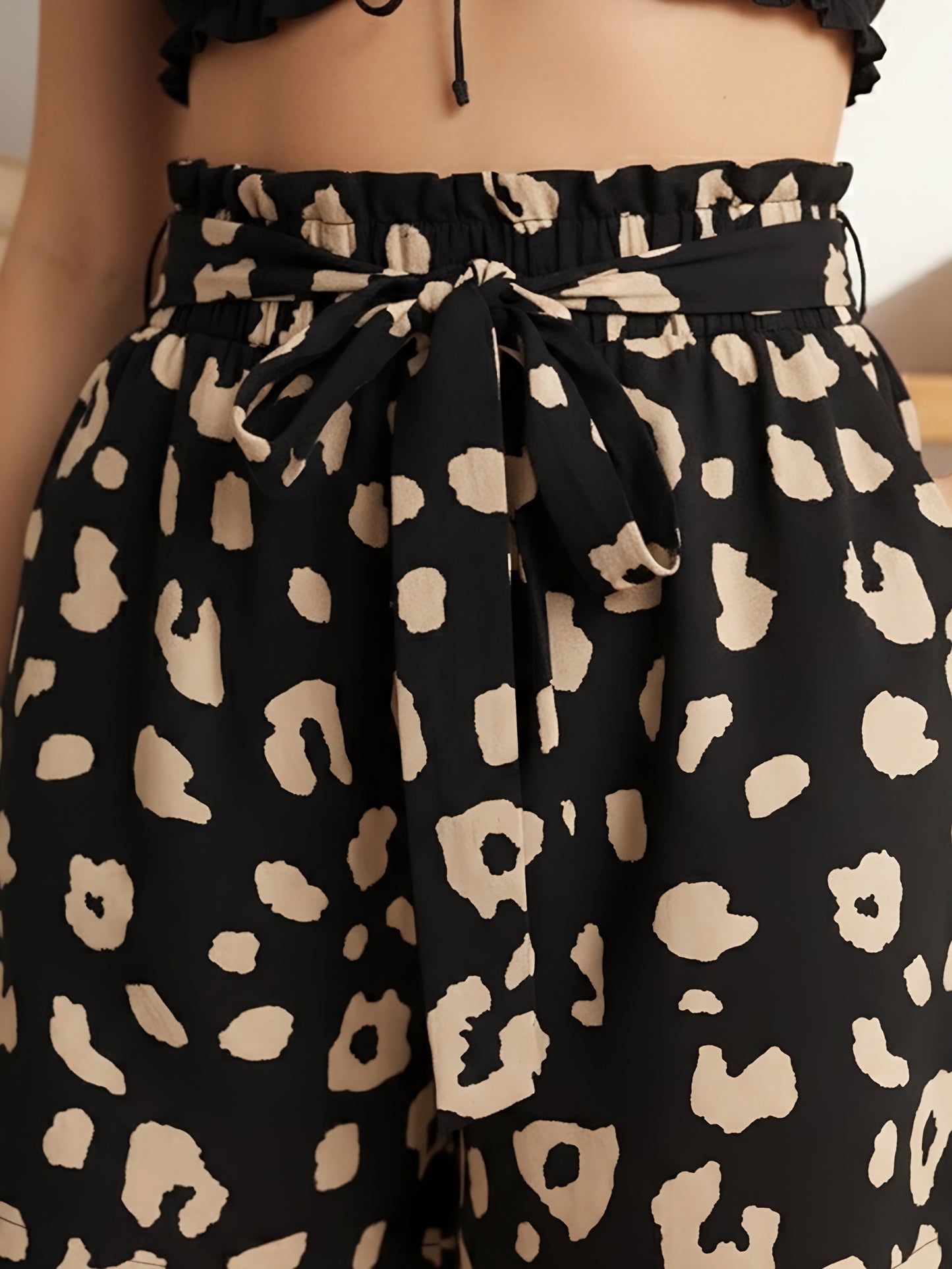 Berrylush Women Black & Beige Animal Printed High-Rise Waist Front Tie-Up Mini Shorts