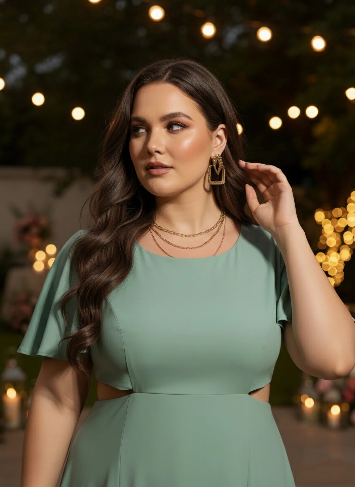 Berrylush Curve Women Solid Green Round Neck Short Sleeves Waist Cutout Thigh-High Slit Flared Maxi Dress