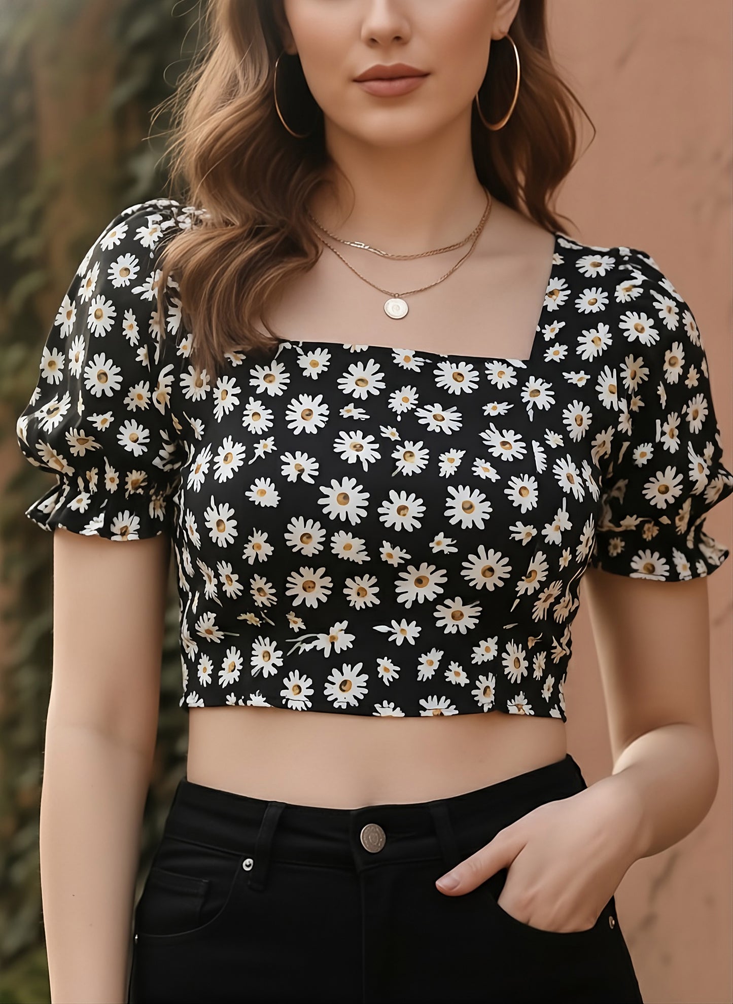 Berrylush Women Black & White Floral Printed Square Neck Backless Crepe Cropped Top