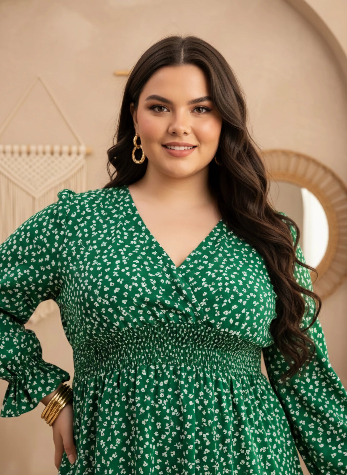 Berrylush Curve Women Plus Size Green Floral Print V-Neck Long Sleeve Maxi  Dress