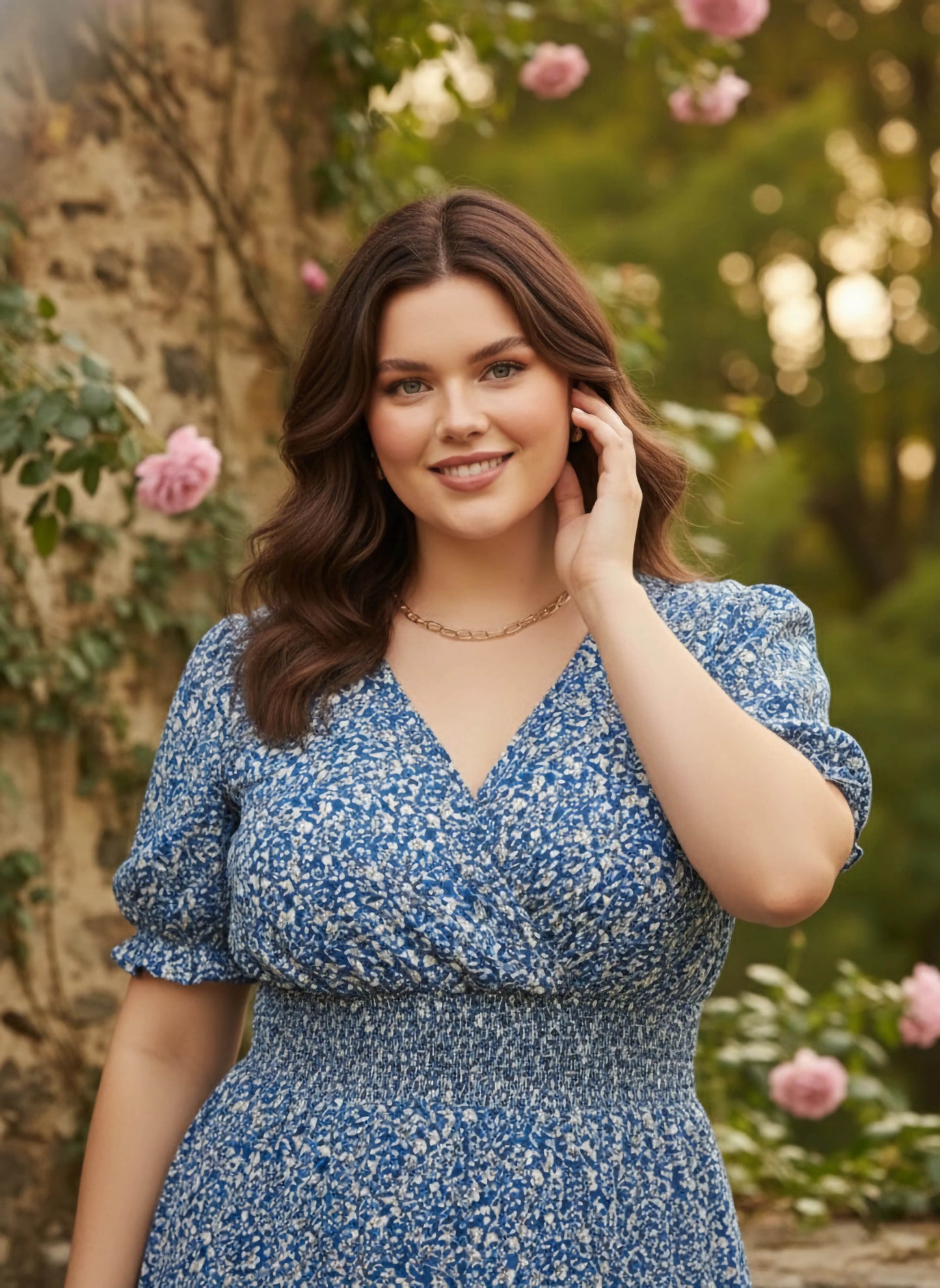 Curve Blue & White Floral Printed V-Neck Puff Sleeves Smocked Waist A-line Maxi Dress