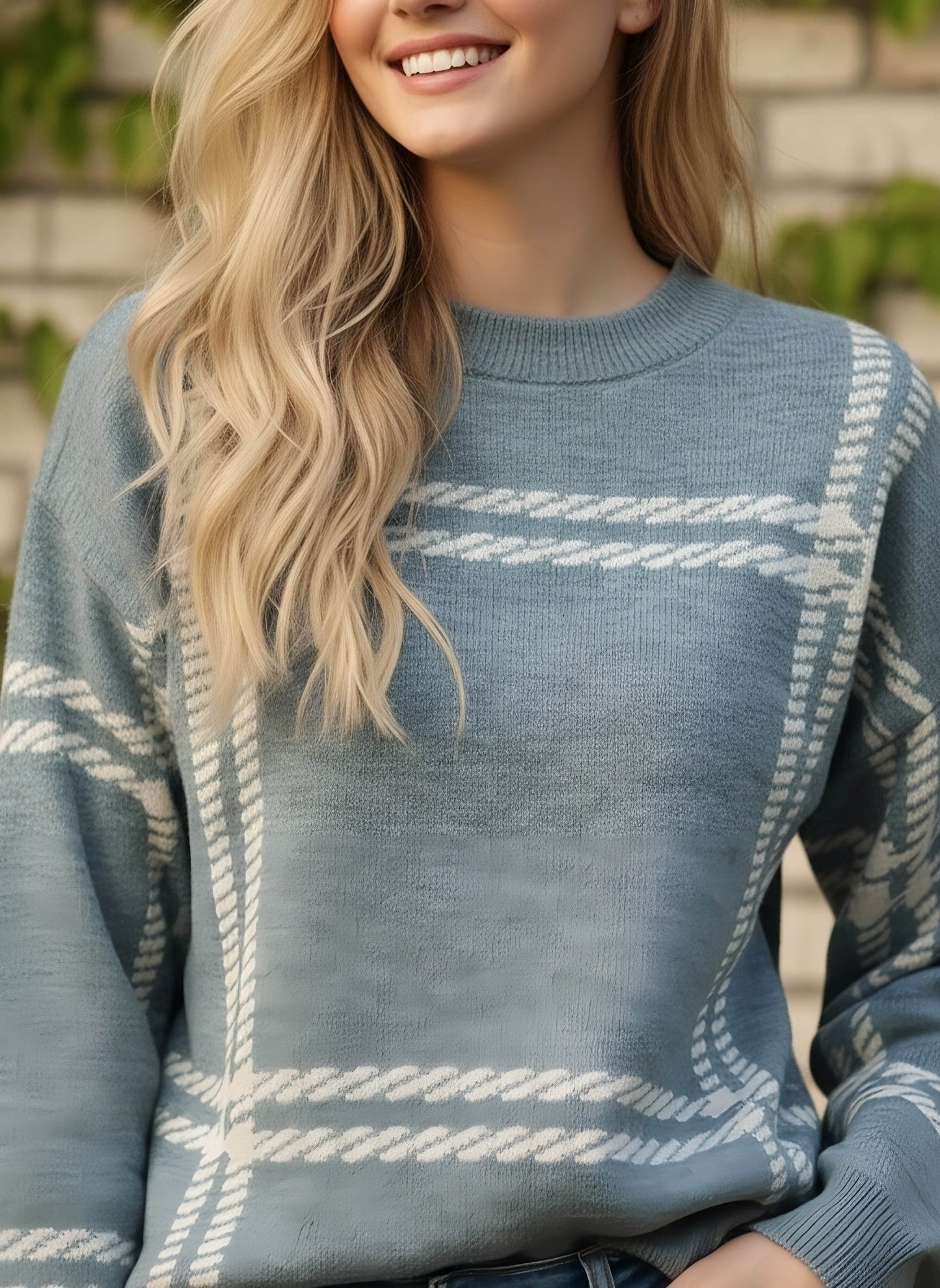 Berrylush Women Blue & Beige Checked Print Round Neck Acrylic Ribbed Hem Regular Pullover