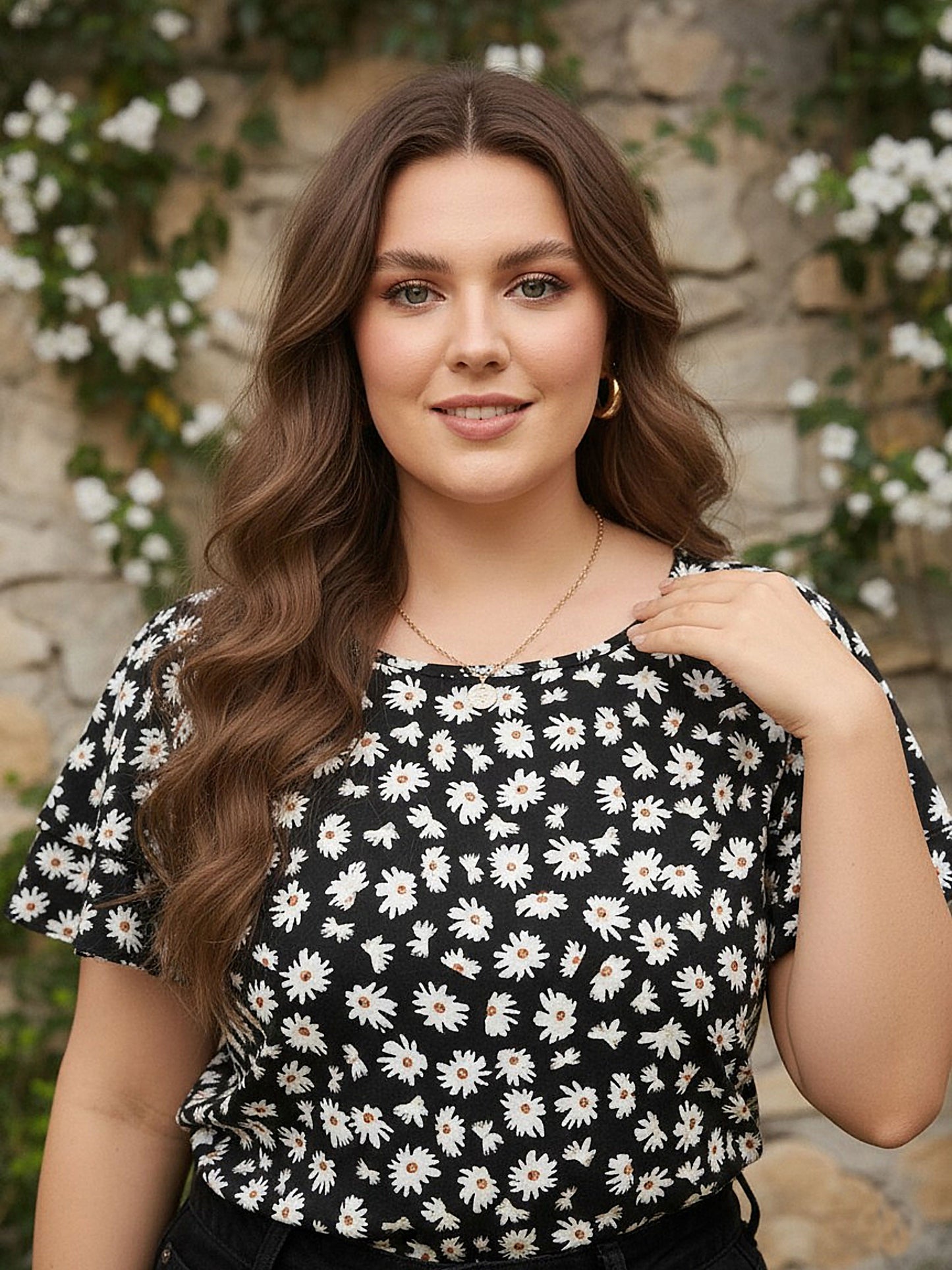 Berrylush Women Plus Size Black & White Floral Printed V-Neck Flutter Sleeve Crepe Regular Top