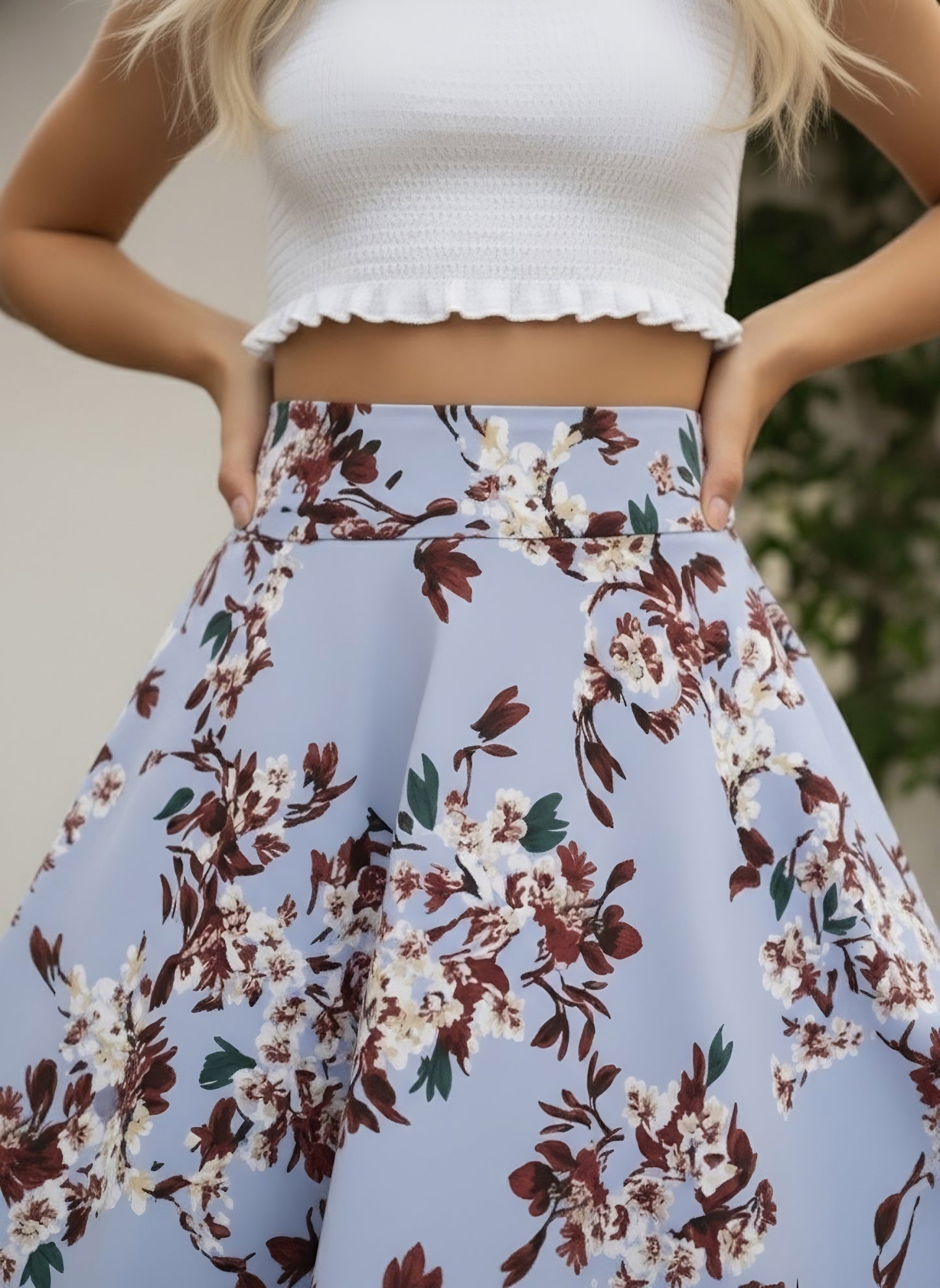 Berrylush Women Blue & Red Floral Printed Flared A-line Midi Skirt