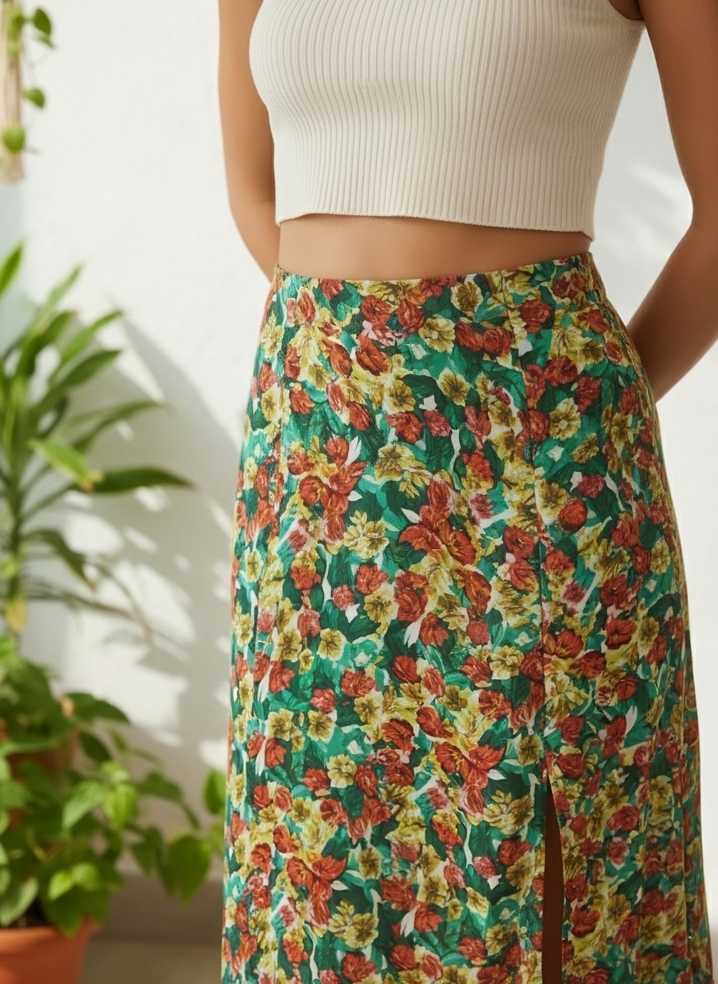 Berrylush Women Green & Red Floral Printed Thigh-High Slit Flared A-Line Midi Skirt