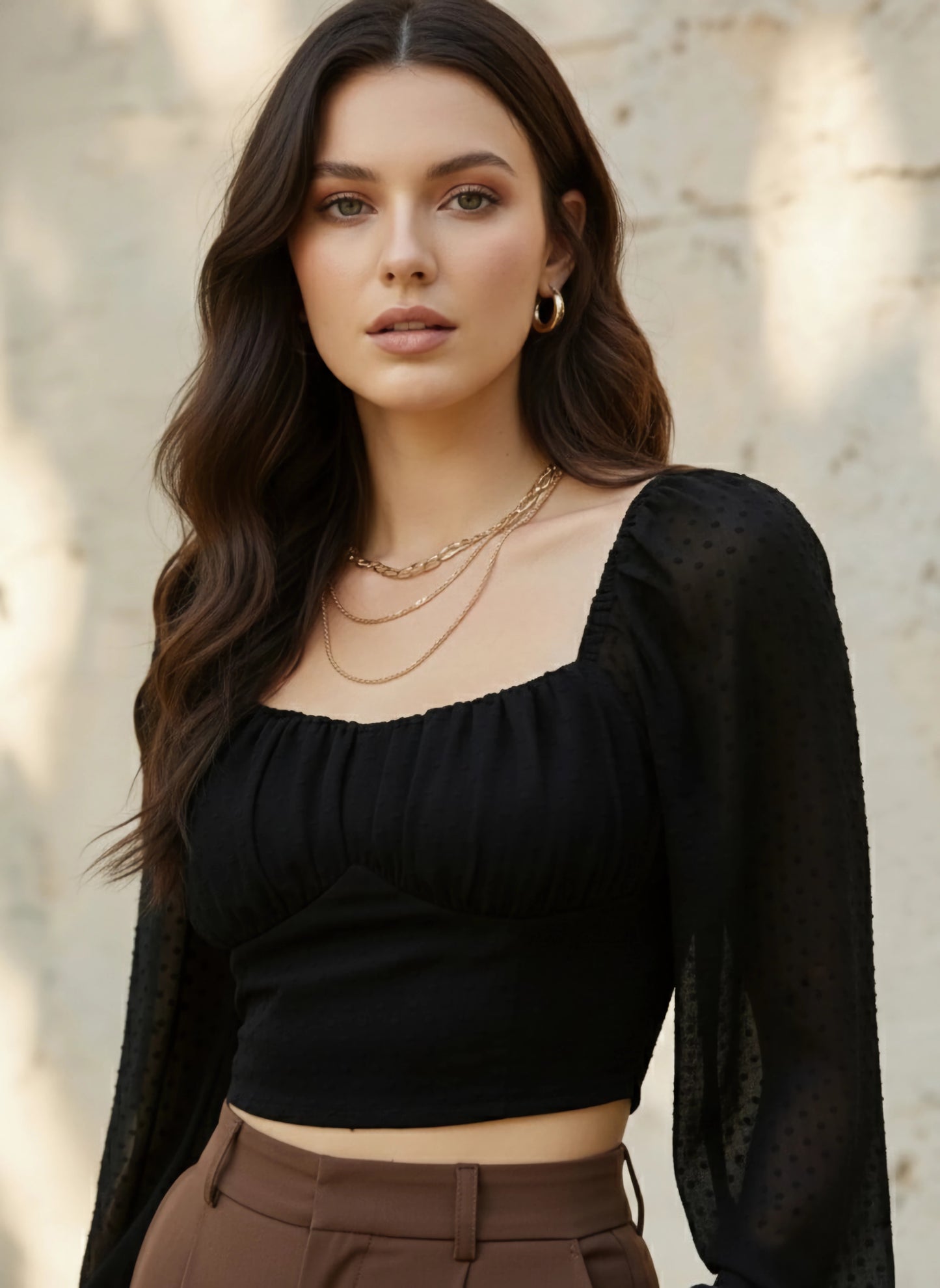 Berrylush Women Solid Black Dobby Weave Sweetheart Neck Puff Sleeve Crepe Smocked Crop Top